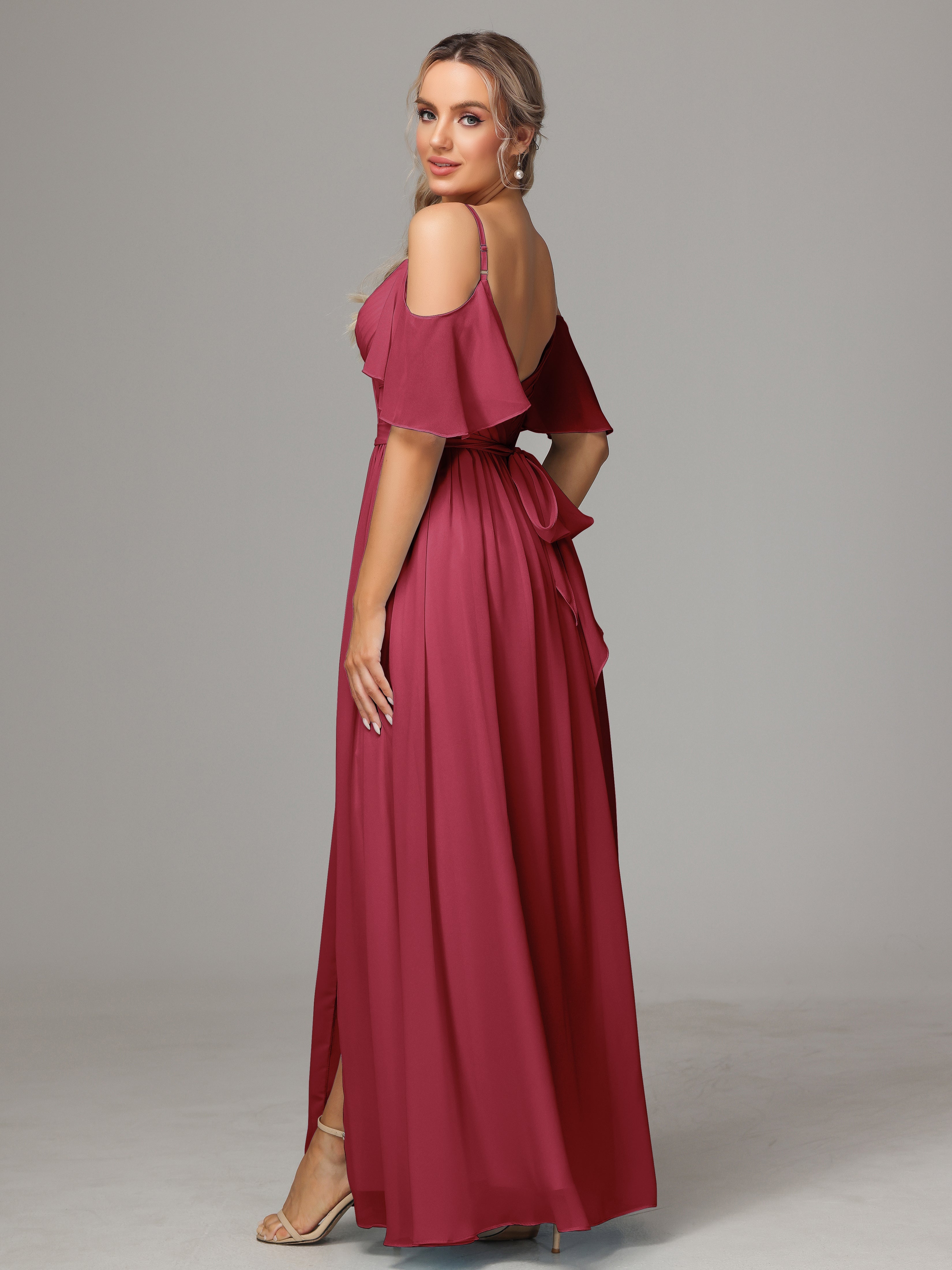 Robes De Demoiselle D'Honneur Rose Cannelle Accueil Froid Fendue Trapèze Mousseline Longue Robes Demoiselle D'Honneur Avec Plissé