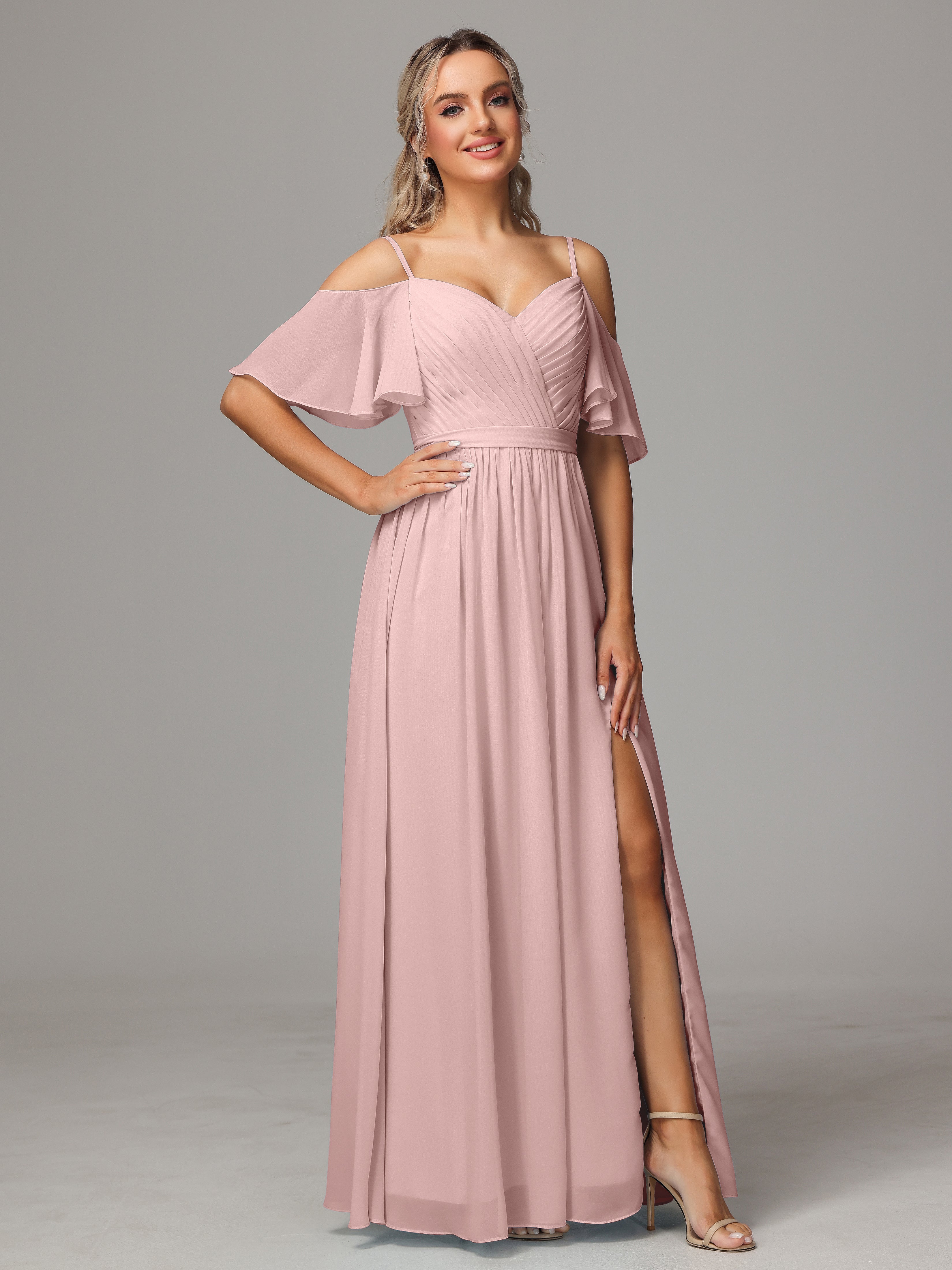 Longues Robes De Demoiselle D'Honneur De Rose Poudrée Avec Plissé Fendue Trapèze Mousseline Longue