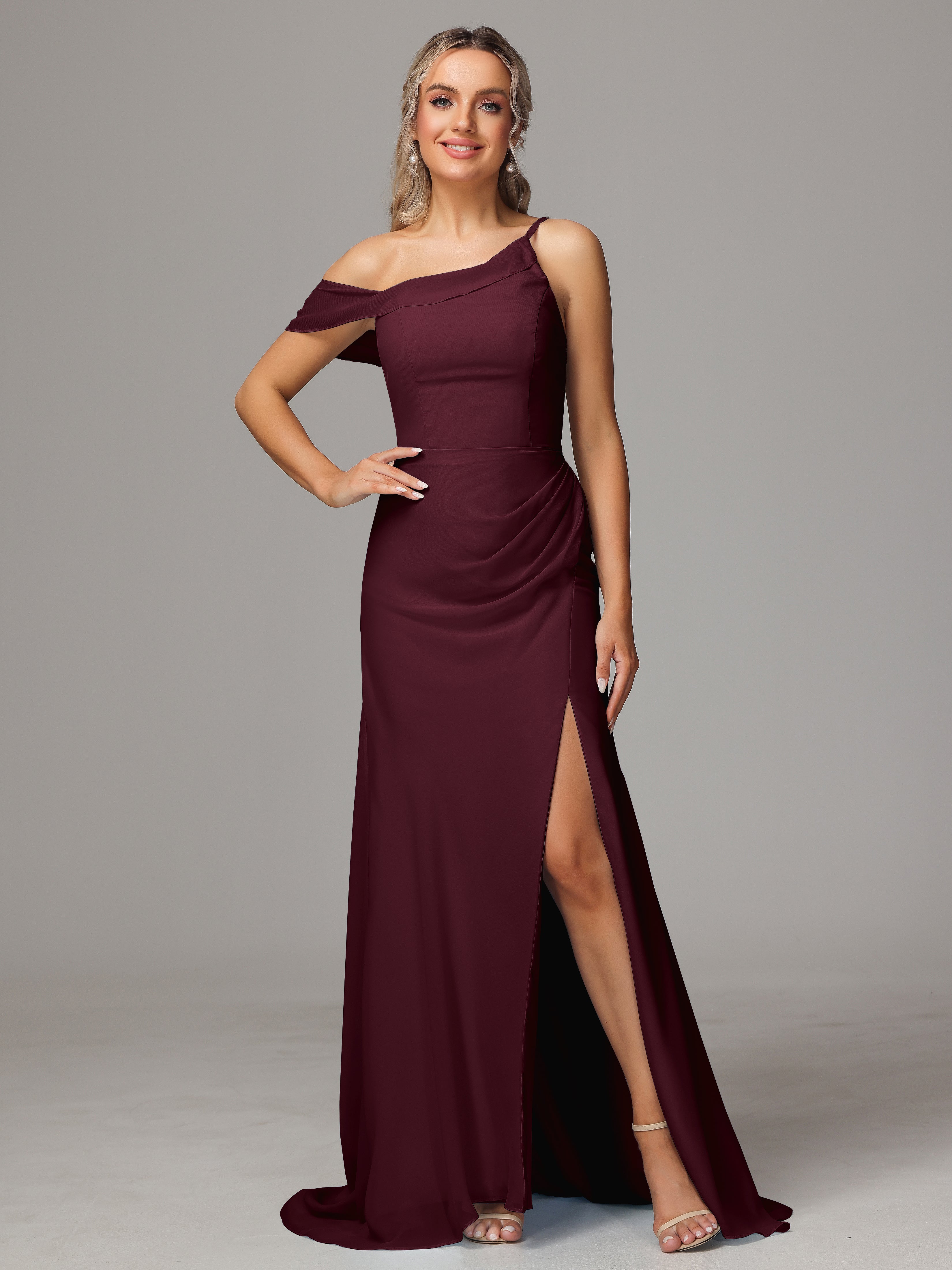 Robes De Demoiselle D'Honneur Cabernet Seule-Épaule Fendue A-Ligne Mousseline Longue Robes Demoiselle D'Honneur