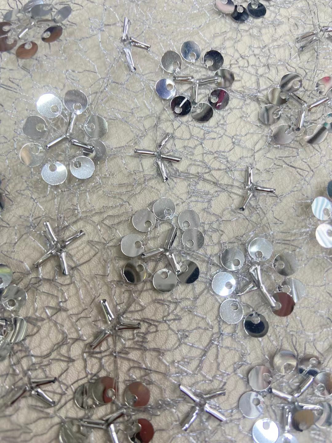 Robe de Soirée ARGENT Robe à Fleurs avec Applications Trapèze à Manches 3/4
