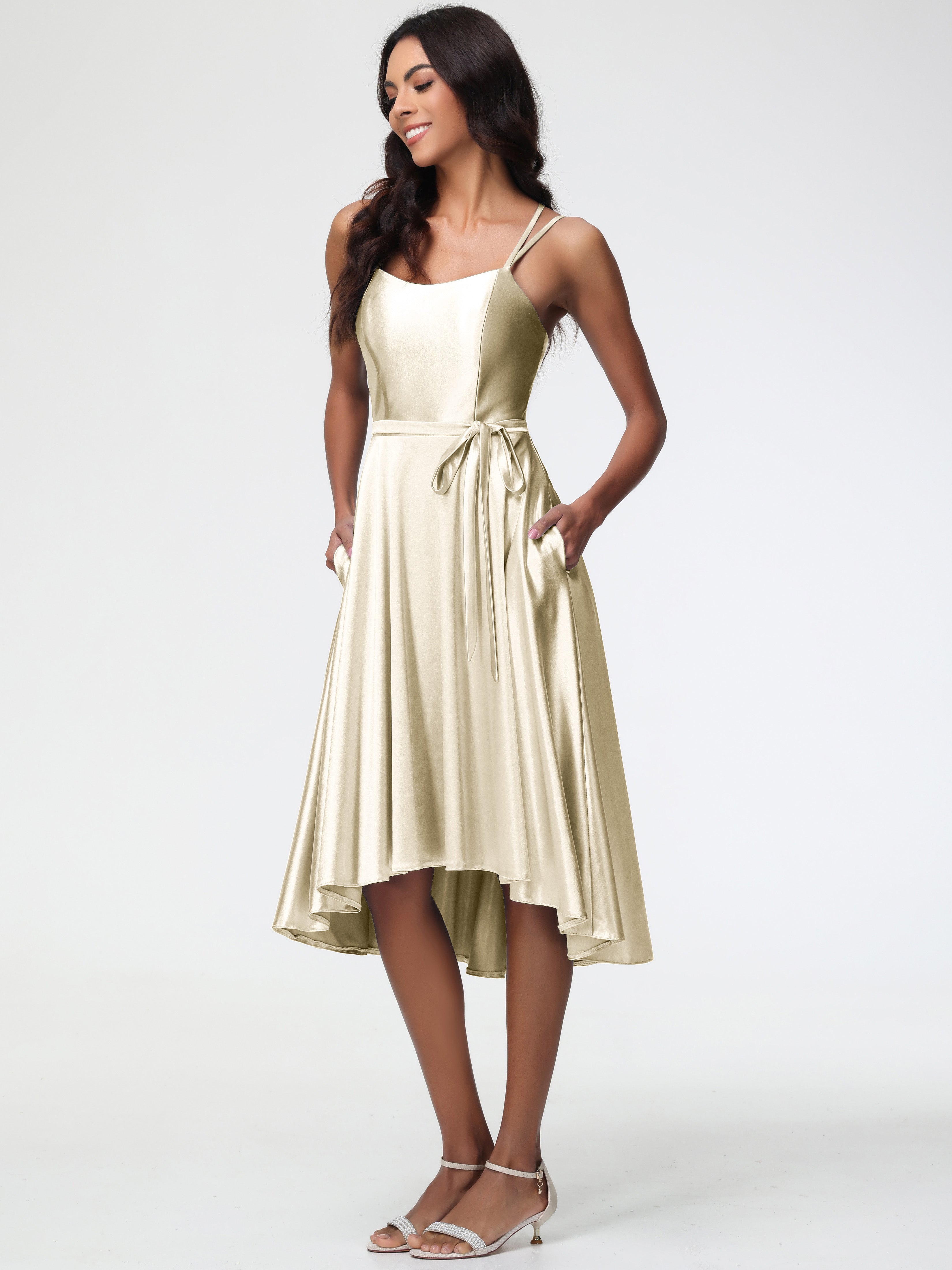 Demoiselle Dhonneur Robe Champagne Col Rond Satin Extensible Robe Demoiselle D Honneur Asymétrique Courte