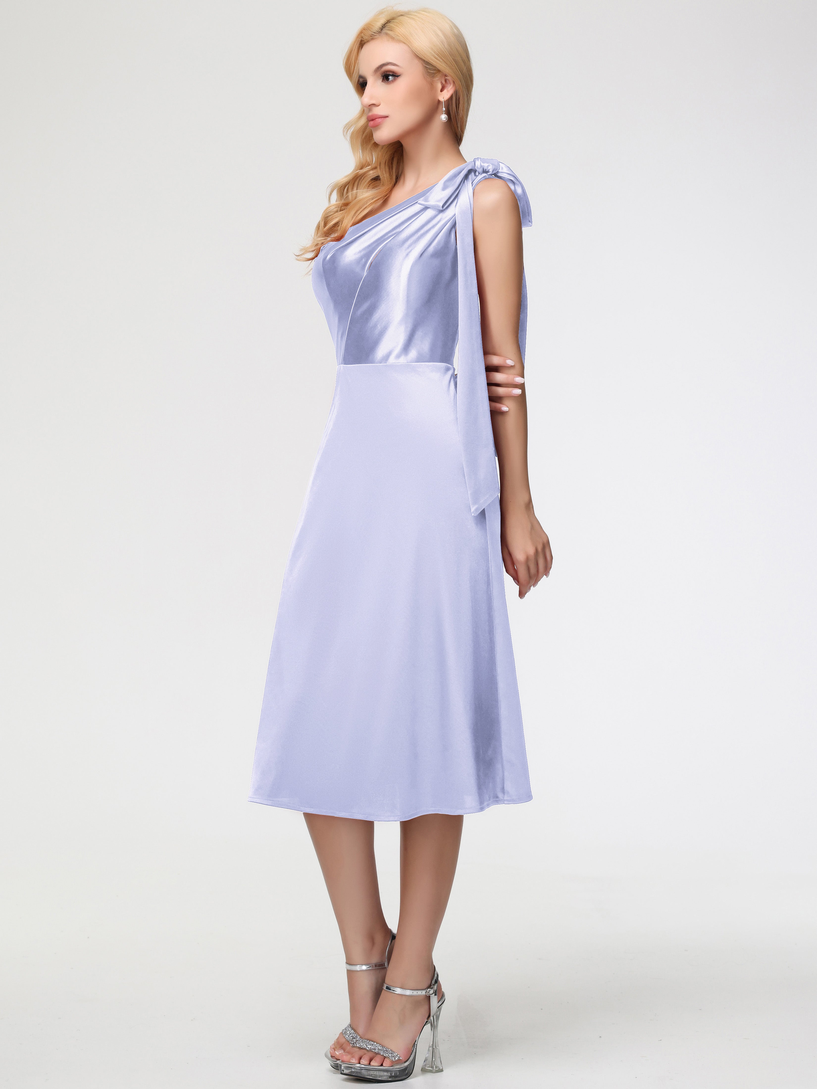 Robe Demoiselle D Honneur Lavande Seule-épaule Mi-Longue Satin Extensible Robe De Demoiselle D'Honneur