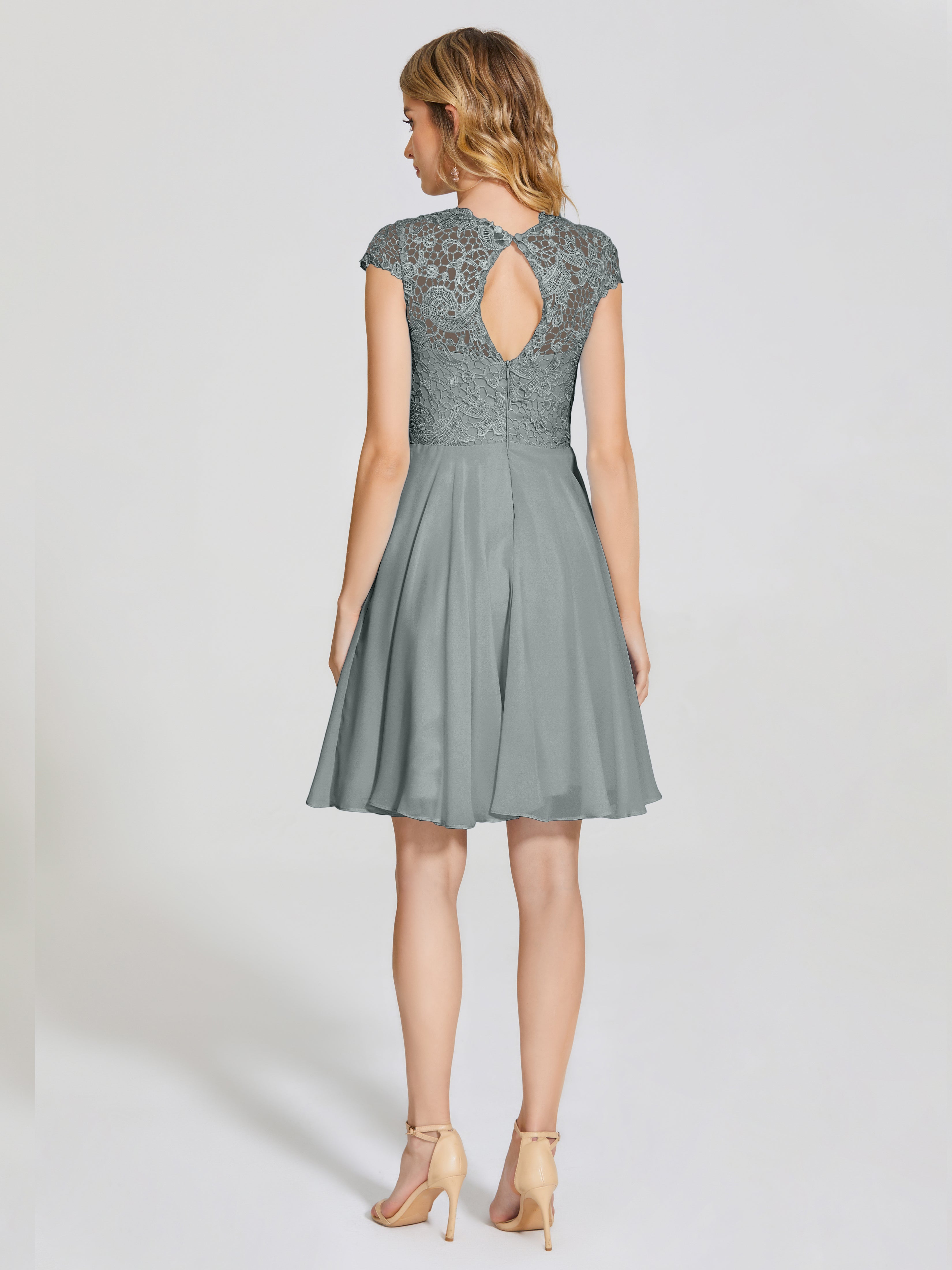 Robes De Demoiselle D'Honneur Gris Argenté Trapèze Courte Dentelle Mousseline Robe De Demoiselle D'Honneur