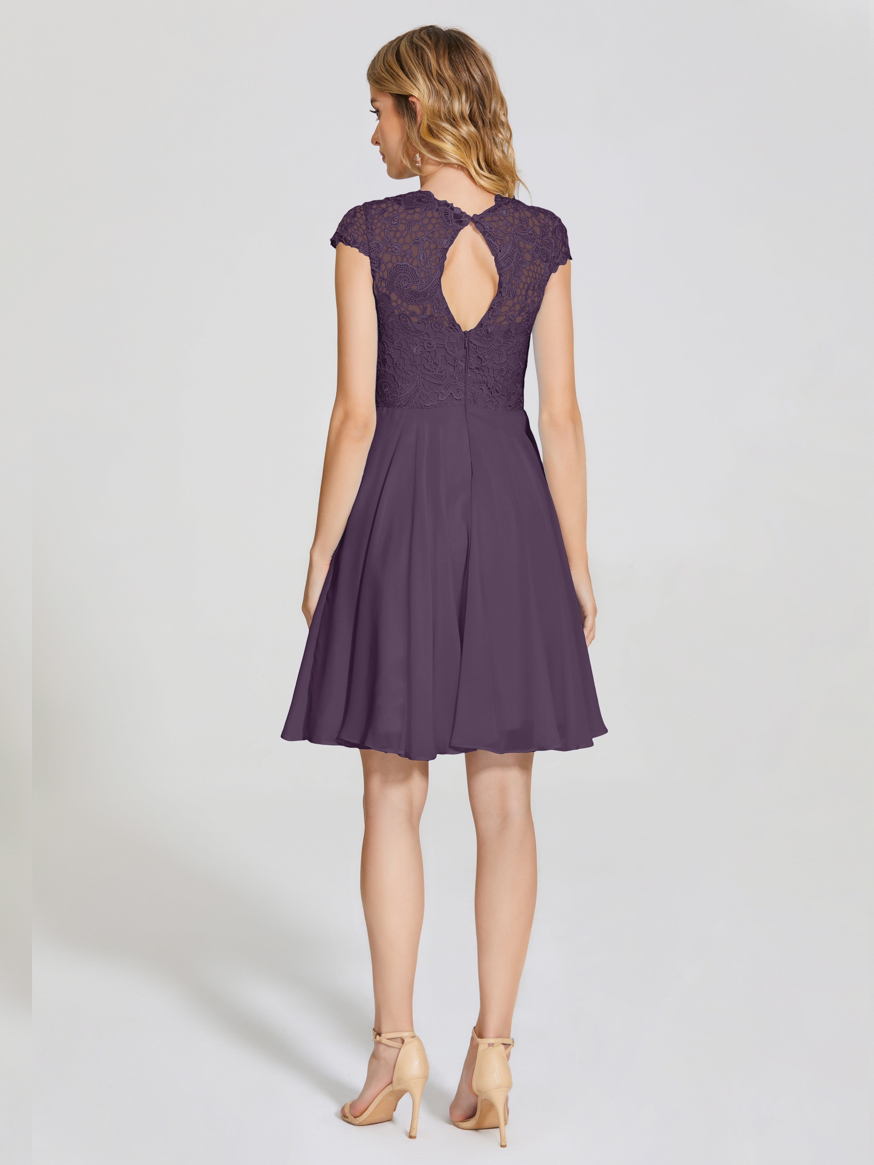 Robe De Demoiselle D'Honneur En Plum Trapèze Courte Dentelle Mousseline Robe De Demoiselle D'Honneur