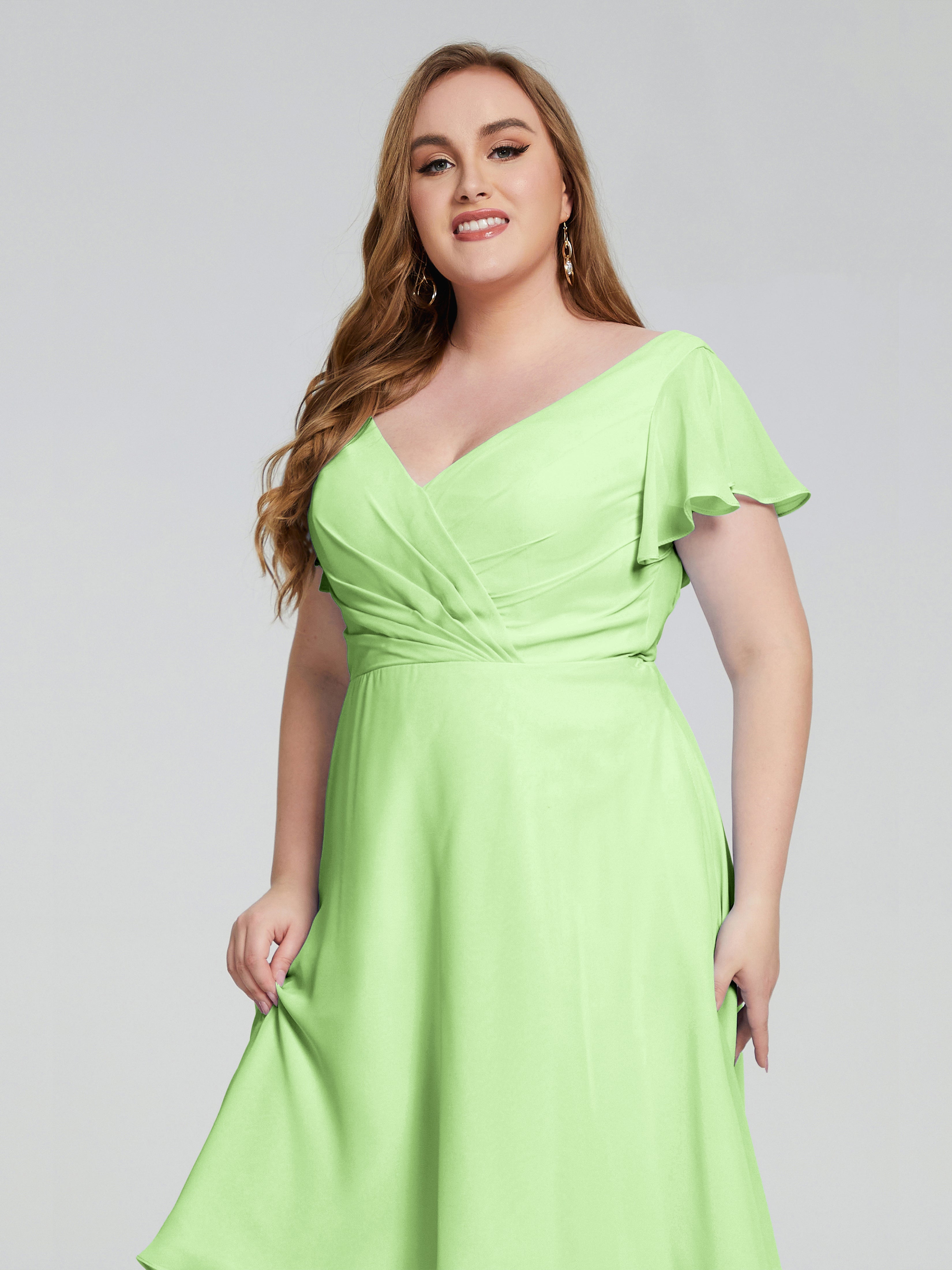 Robe Demoiselle Dhonneur Vert Sauge Longueur Genou Manches Courtes Mousseline Robes Demoiselle D'Honneur Grande Taille