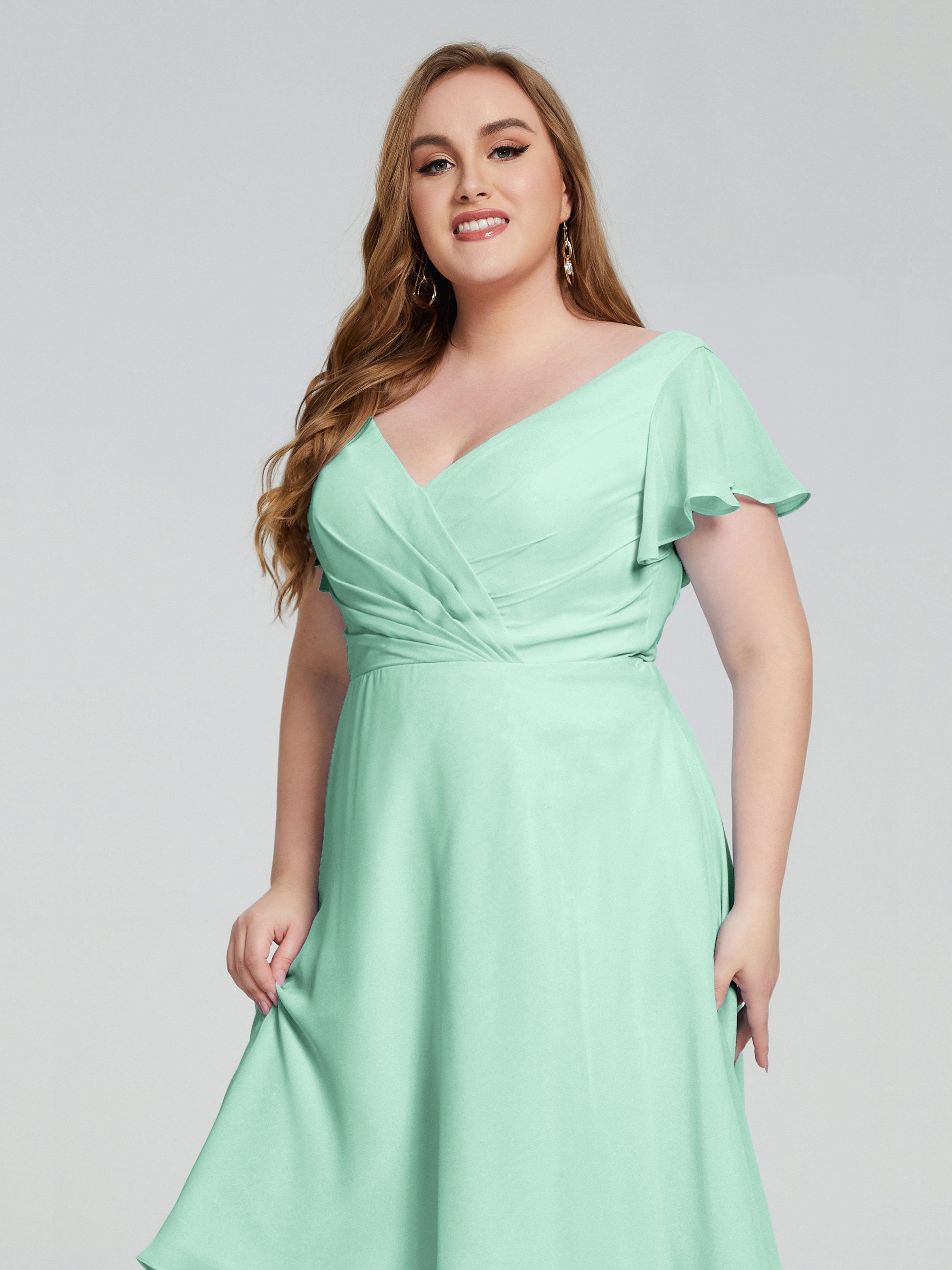 Robes De Demoiselle D'Honneur Vert Menthe Longueur Genou Manches Courtes Mousseline Robes Demoiselle D'Honneur Grande Taille