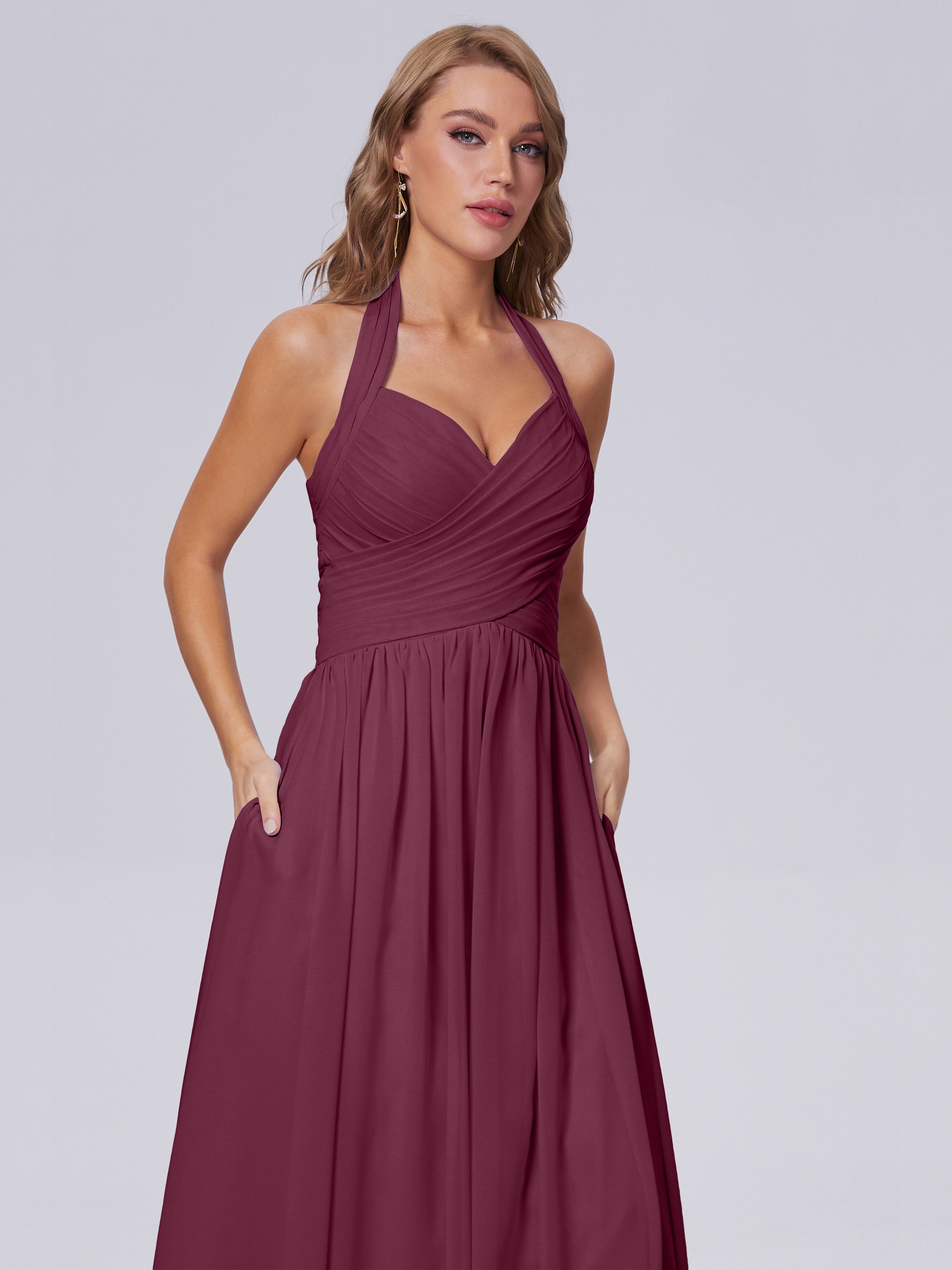 Robes De Demoiselle D'Honneur Mûre Superbe Licou Mousseline Robes Demoiselle D'Honneur