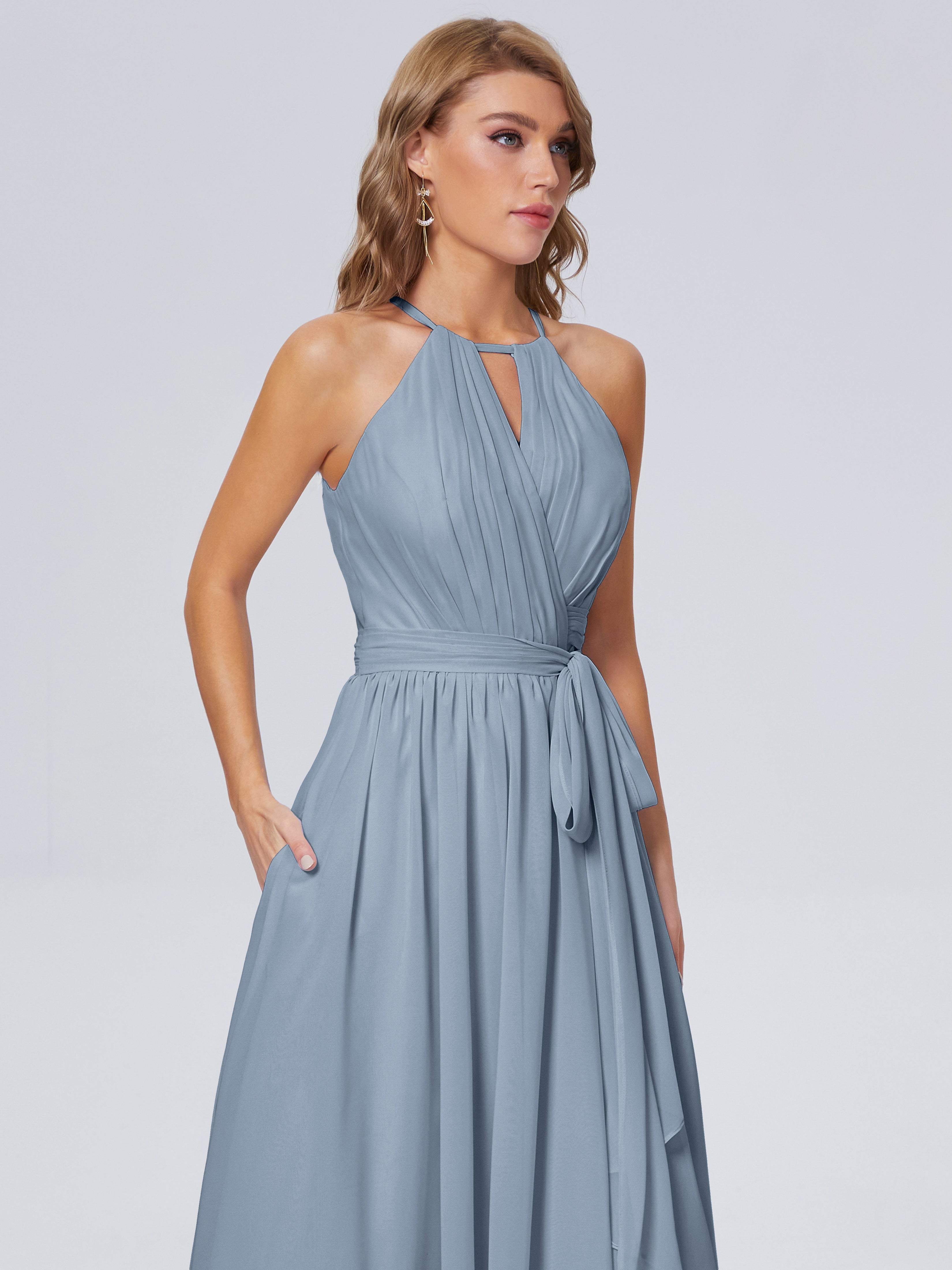 Robes De Demoiselle D'Honneur Bleu Poussiéreux Brillante Licou Mousseline Robes Demoiselle D'Honneur