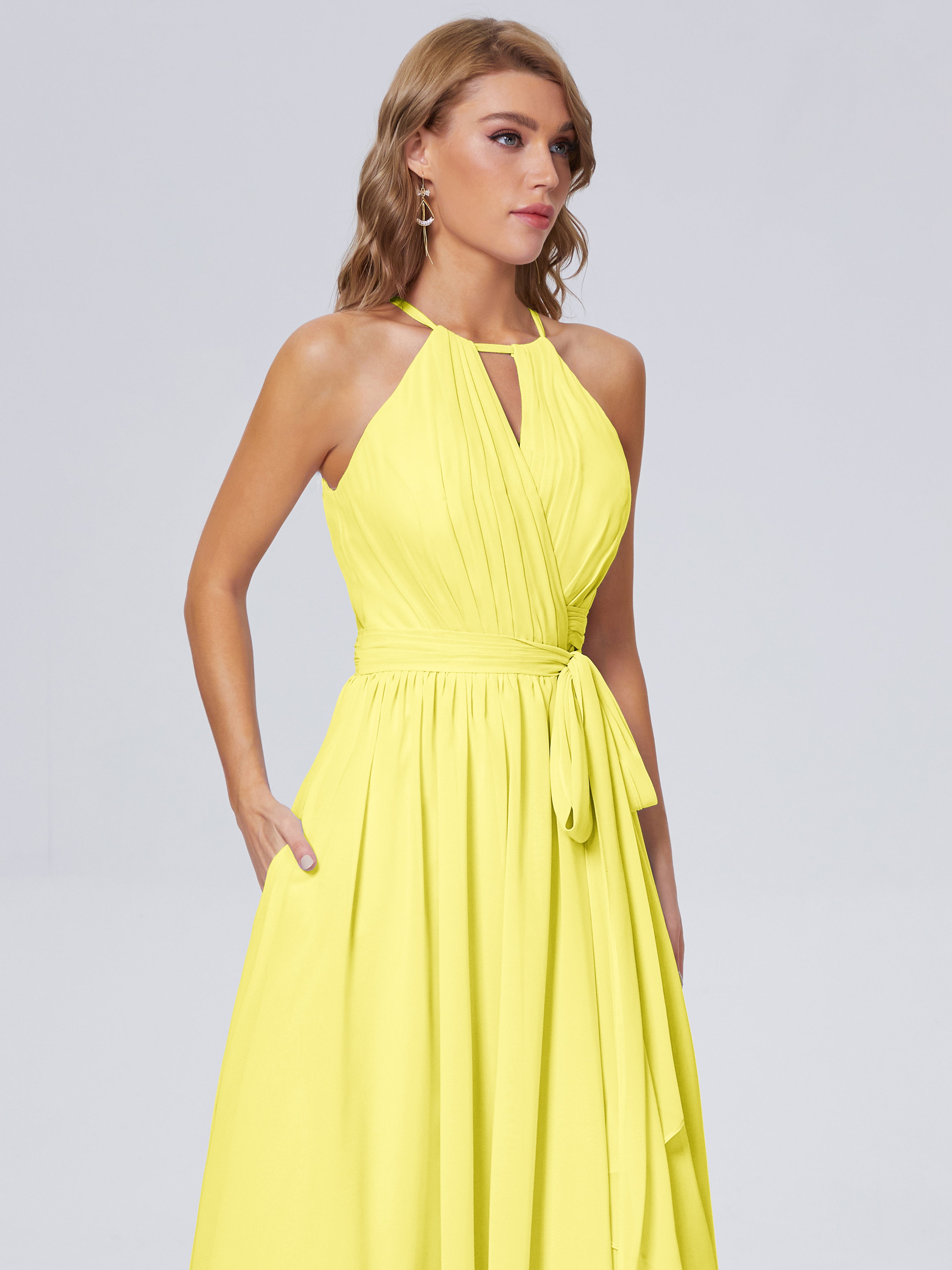 Robes De Demoiselle D'Honneur Citron Brillante Licou Mousseline Robes Demoiselle D'Honneur