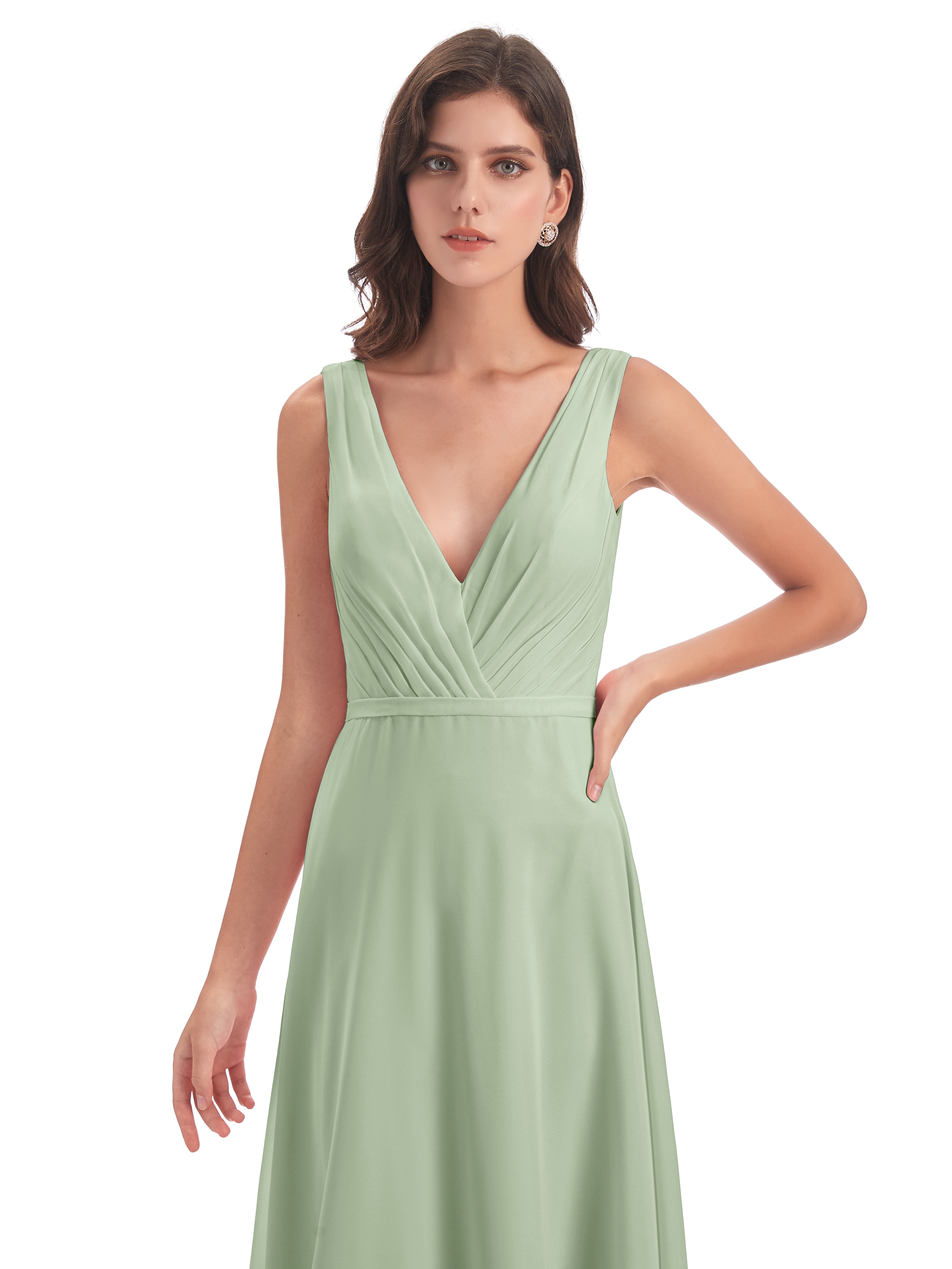 Robes De Demoiselle D'Honneur Vert Sauge Poussiéreux Col V Mousseline Longue Robes Demoiselle D'Honneur