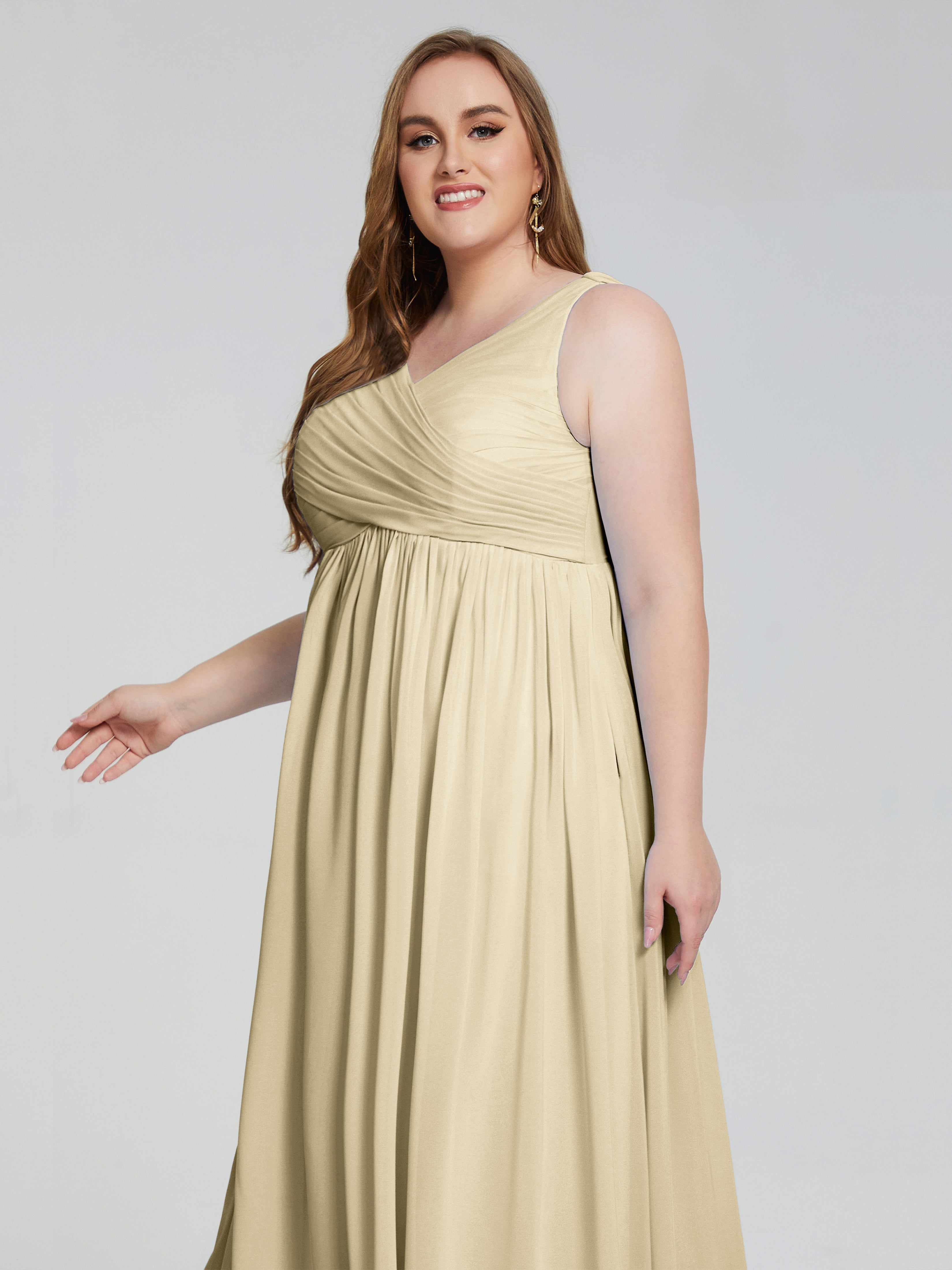 Robe De Demoiselle D'Honneur Champagne Bretelles Col V Mousseline Robes Demoiselle D'Honneur Grande Taille