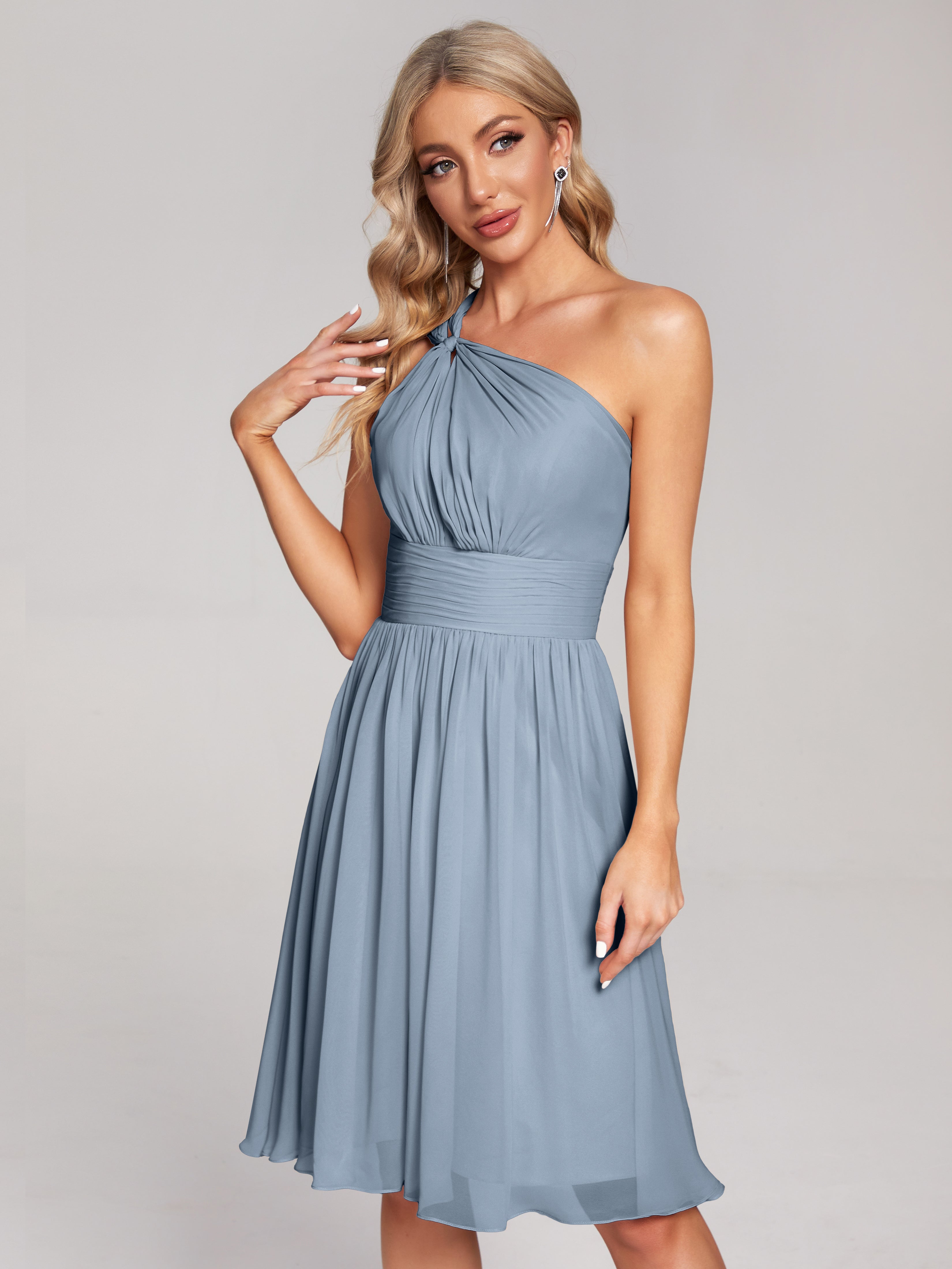 Robes De Demoiselle D'Honneur Bleu Gris Longueur Genou Seule-Épaule Mousseline Robes Demoiselle D'Honneur