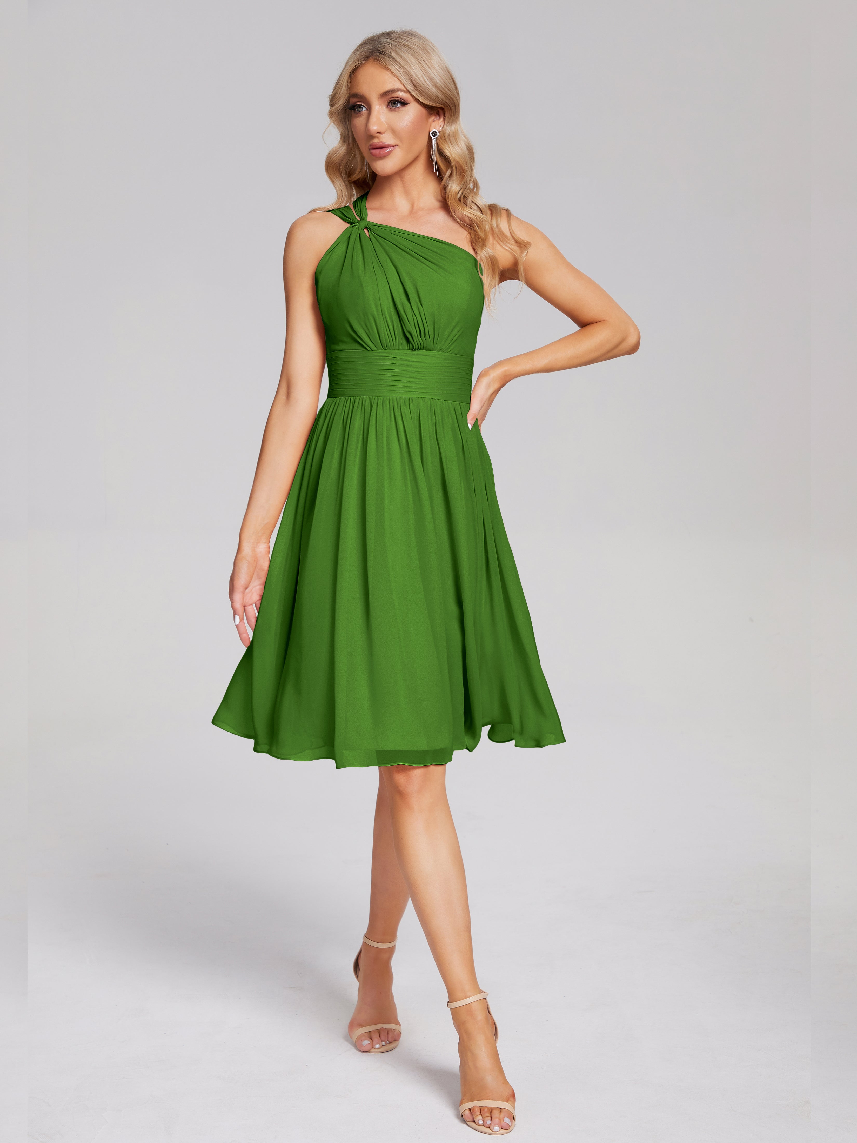 Robes De Demoiselle D'Honneur Vert Mousse Longueur Genou Seule-Épaule Mousseline Robes Demoiselle D'Honneur