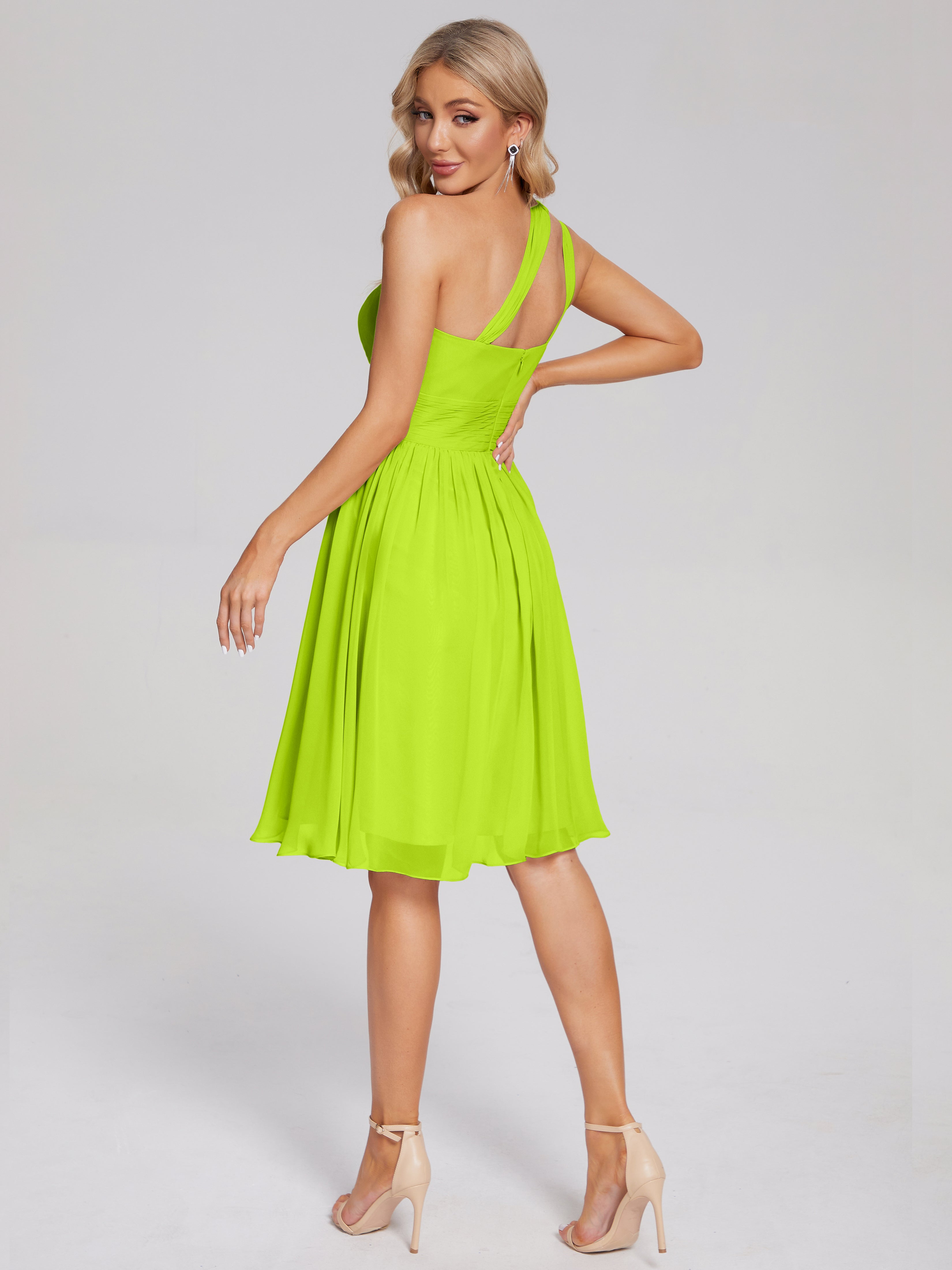 Robes De Demoiselle D'Honneur Vert Citron Longueur Genou Seule-Épaule Mousseline Robes Demoiselle D'Honneur