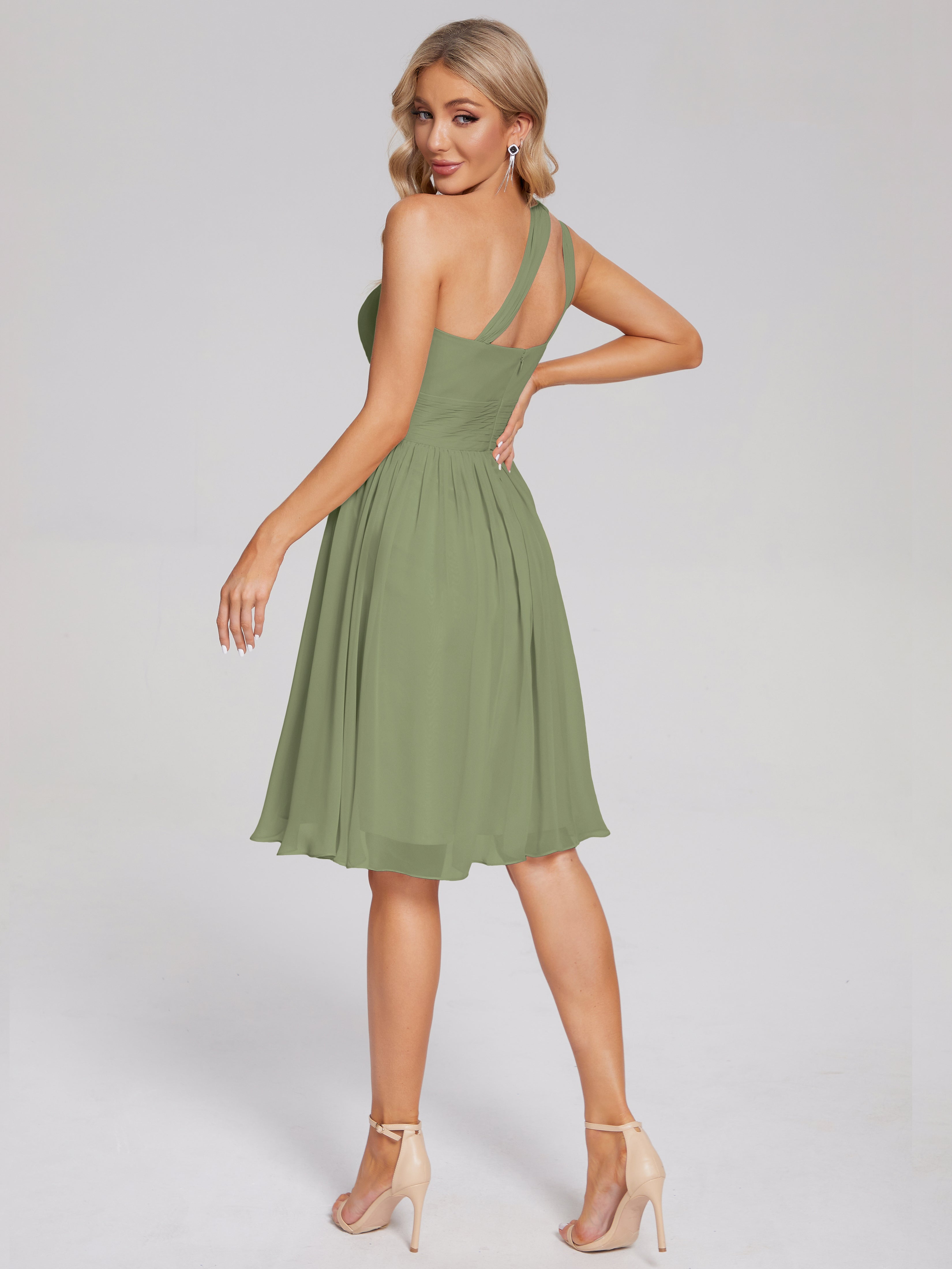 Robe Vert Olive Demoiselle D Honneur Longueur Genou Seule-Épaule Mousseline Robes Demoiselle D'Honneur