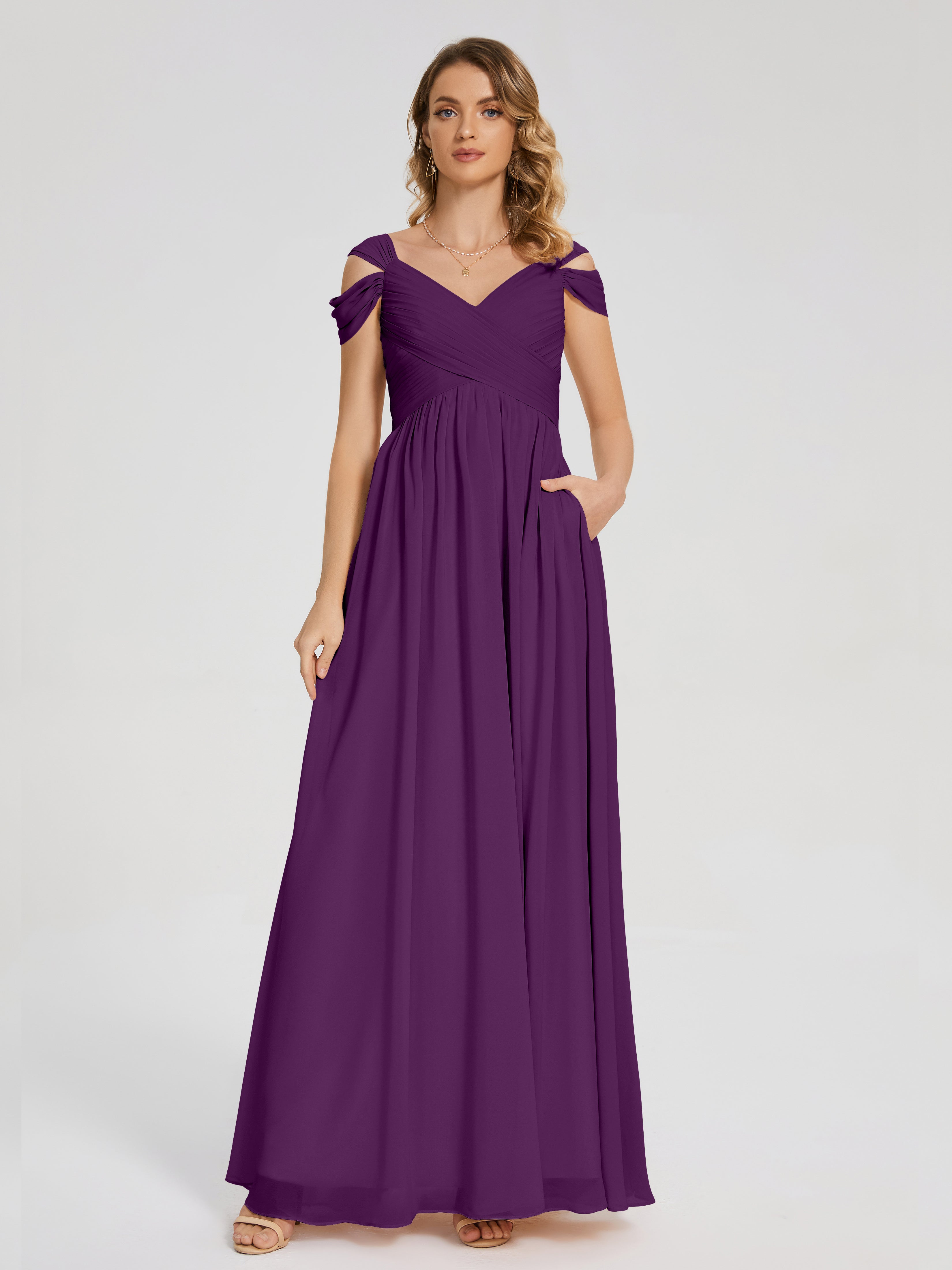 Robes De Demoiselle D'Honneur En Raisin Fendue Col V Dos En V Mousseline Robes Demoiselle D'Honneur