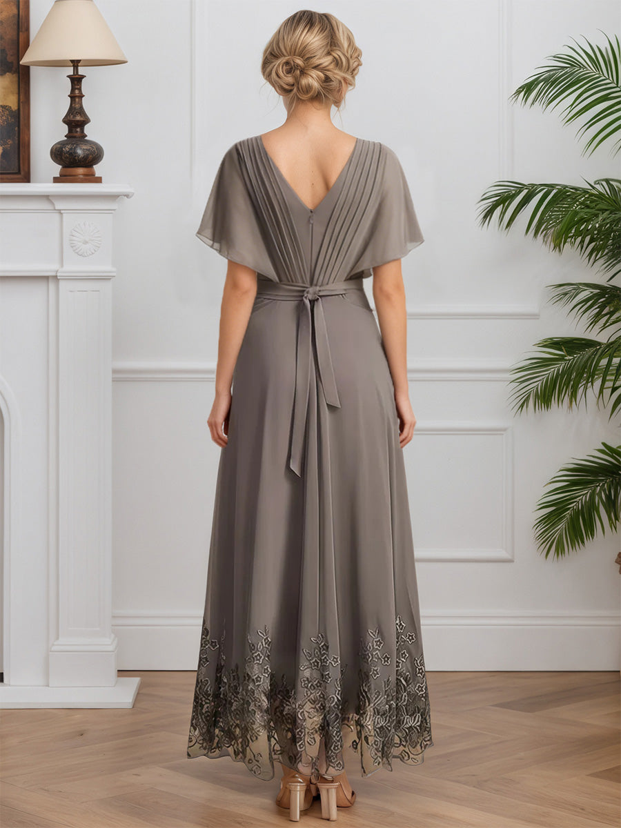 Cicinia Gris Robe pour Mère de la Mariée en Dentelle et Mousseline A-Line Décolleté en V