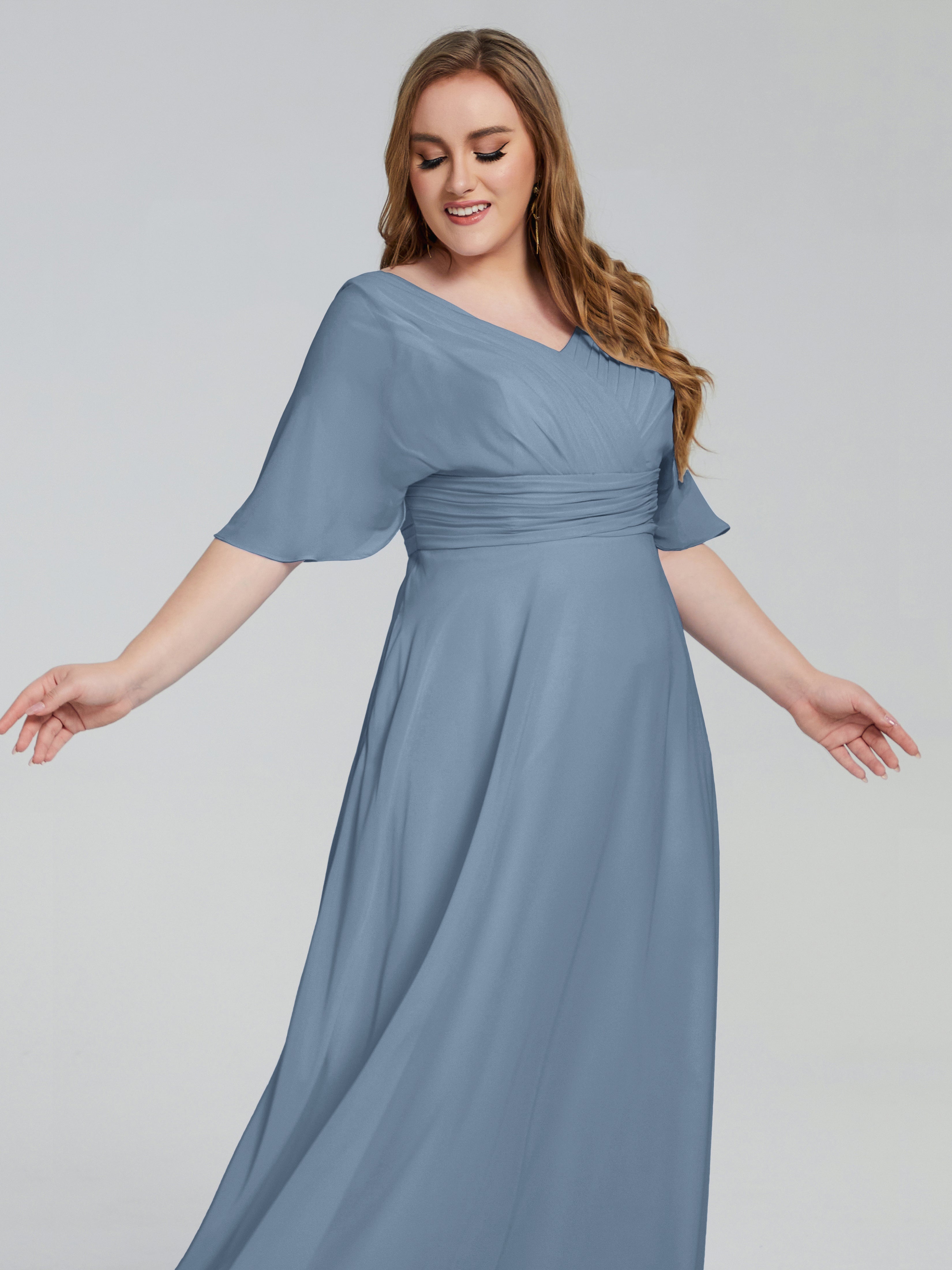 Robes De Demoiselle D'Honneur Bleu De Schiste Balayage Traîne Manches Courtes Mousseline Robes Demoiselle D'Honneur Grande Taille