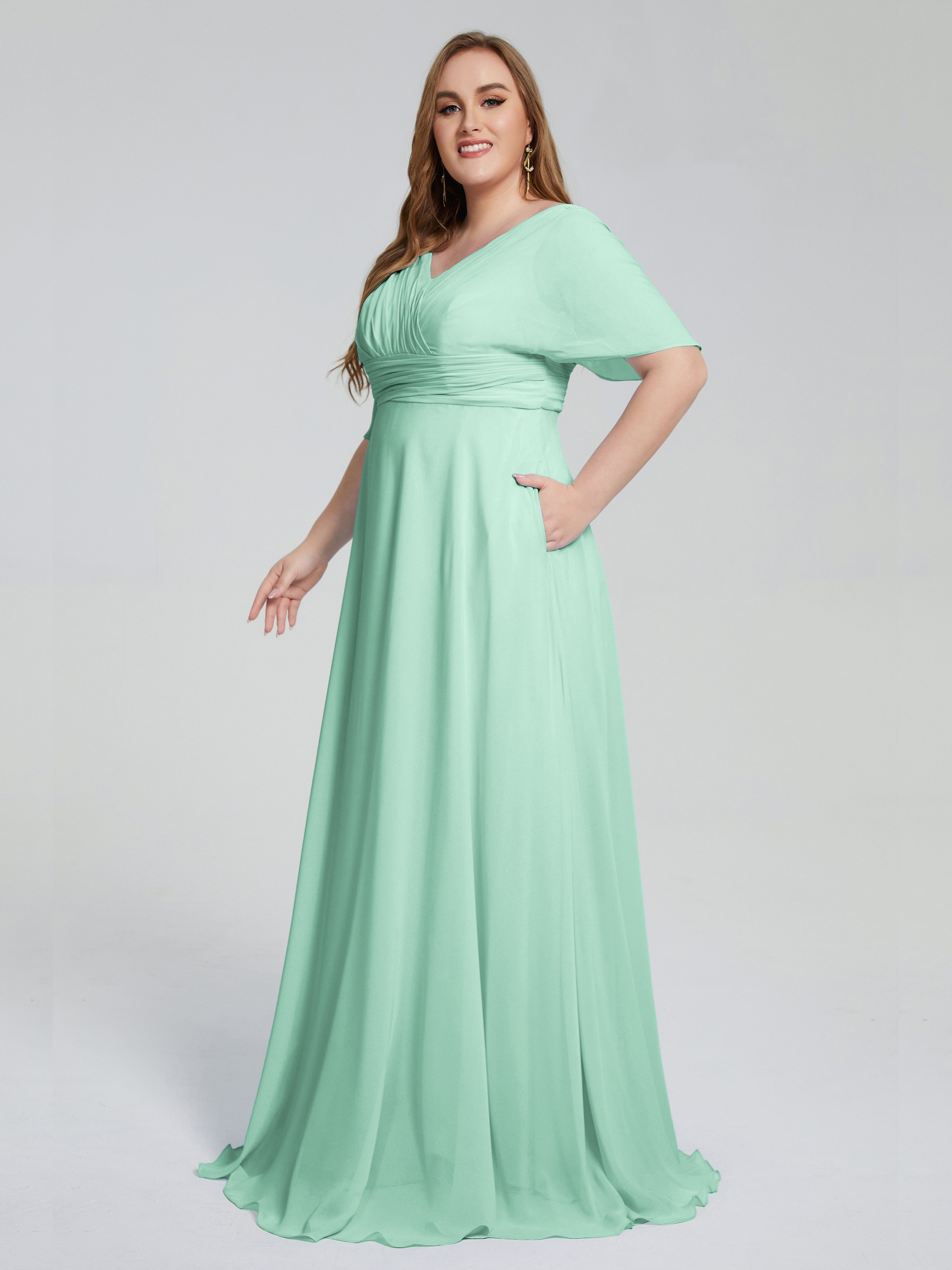 Robe Demoiselle D Honneur Vert Menthe Balayage Traîne Manches Courtes Mousseline Robes Demoiselle D'Honneur Grande Taille