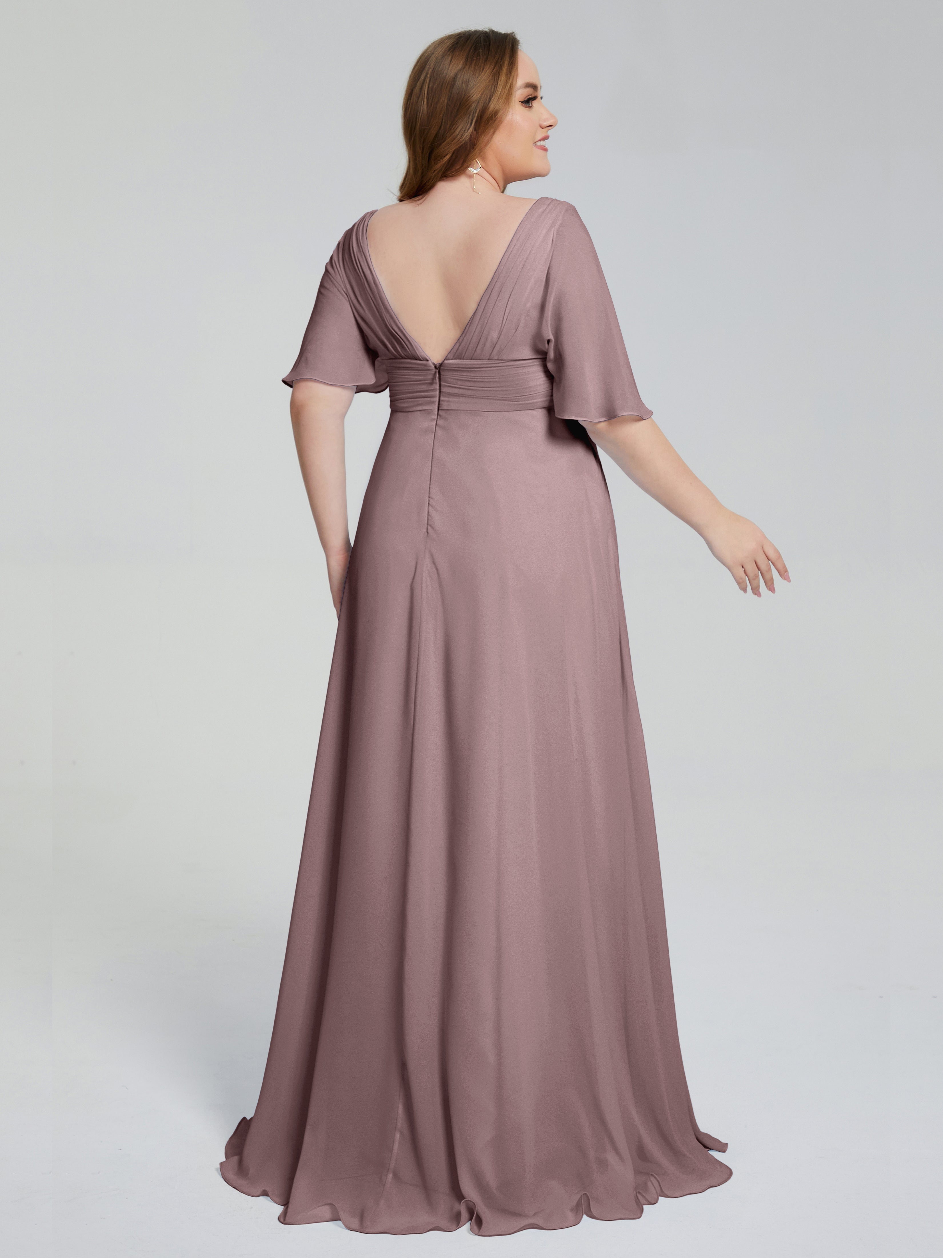 Robes De Demoiselle D'Honneur Mauve Foncé Balayage Traîne Manches Courtes Mousseline Robes Demoiselle D'Honneur Grande Taille