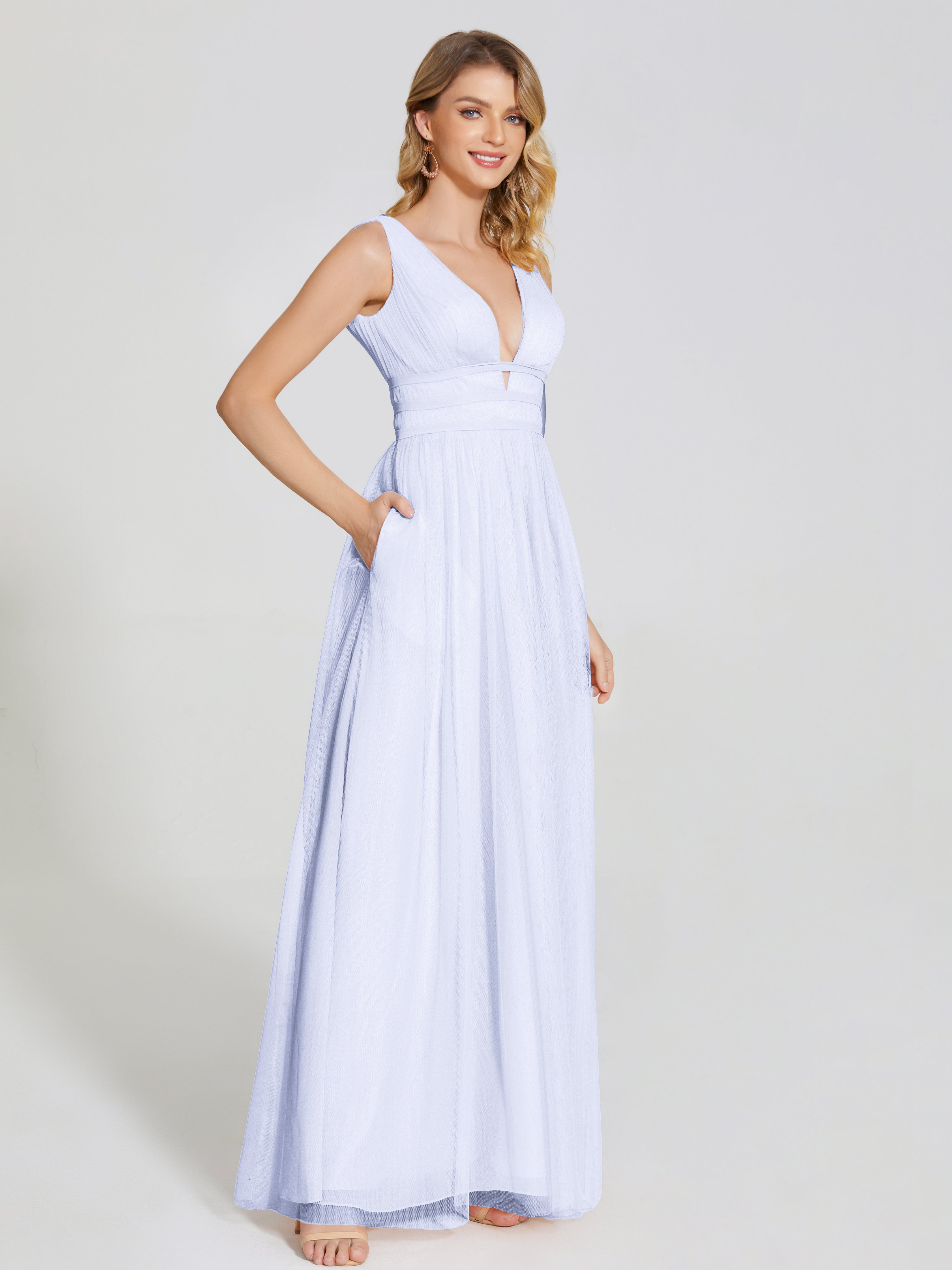 Robes De Demoiselle D'Honneur Lavande Bretelles Dos Nu Sexy Tulle Robe De Demoiselle D'Honneur