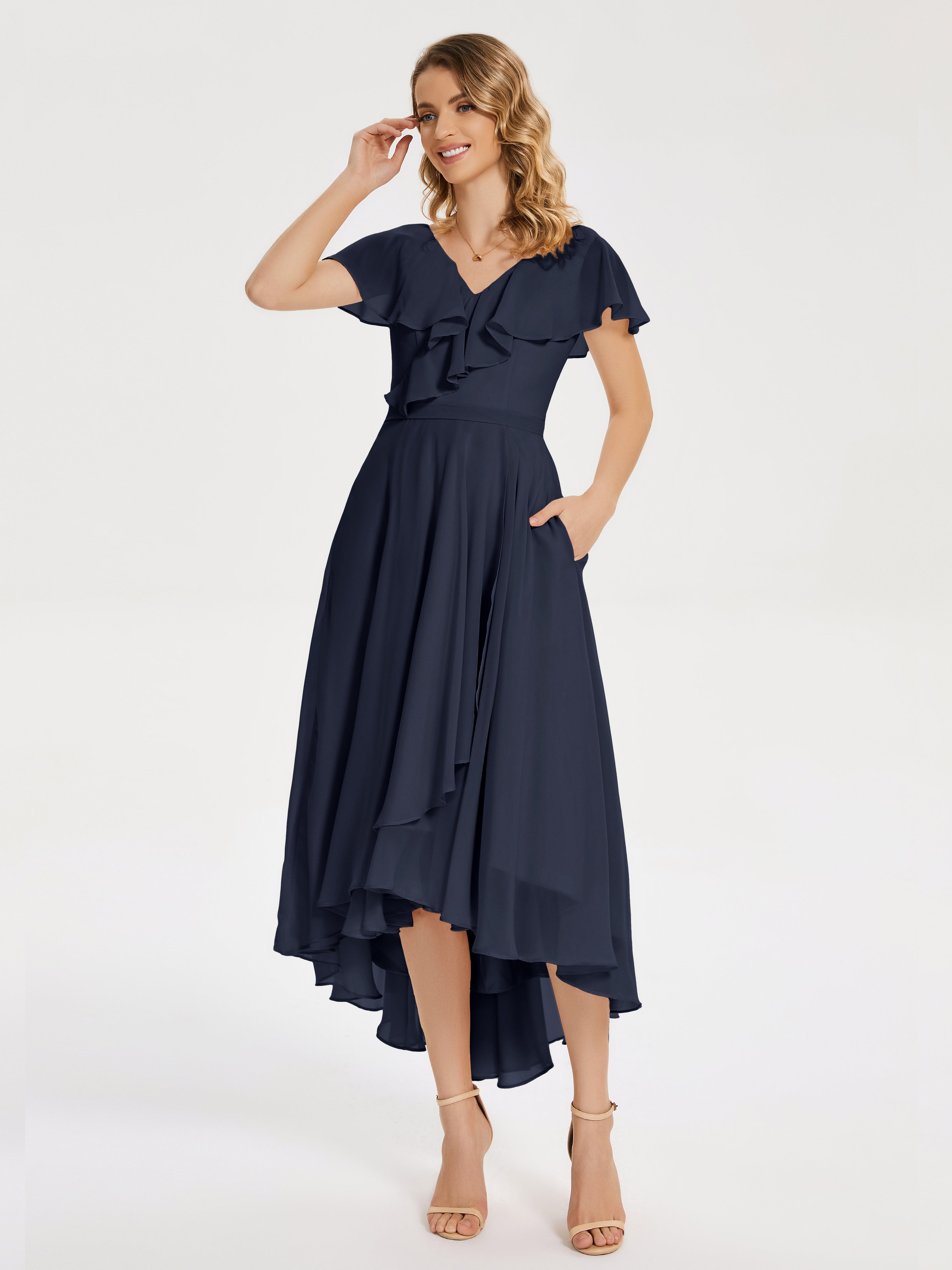 Longues Robes De Demoiselle D'Honneur Bleu Marine Col V Asymétrique Robes Demoiselle D'Honneur À Volants