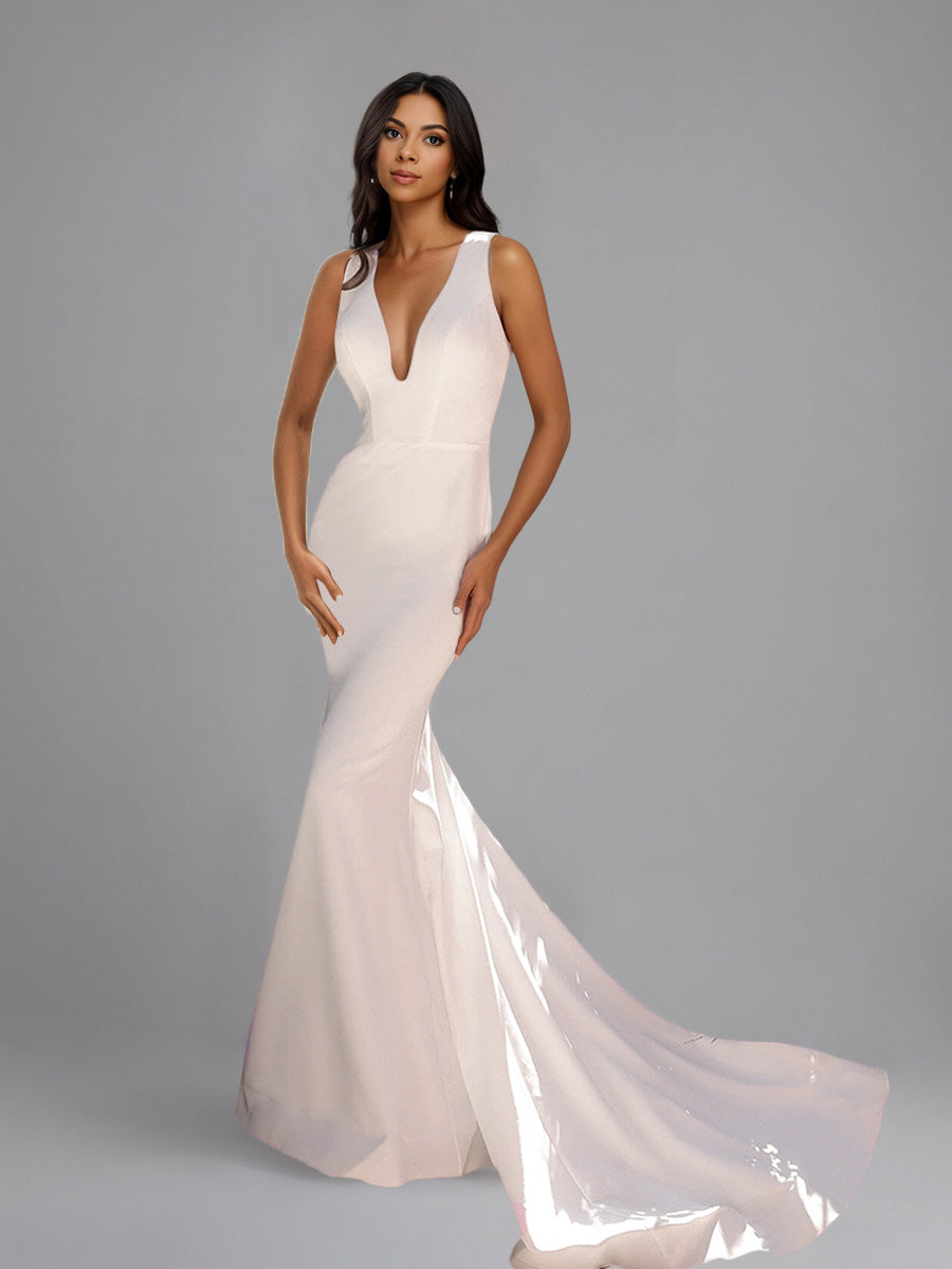 Cicinia Ivoire Robe de Mariée Sirène sans Manches Décolleté en V Plongeant avec Traîne Balayée Épurée