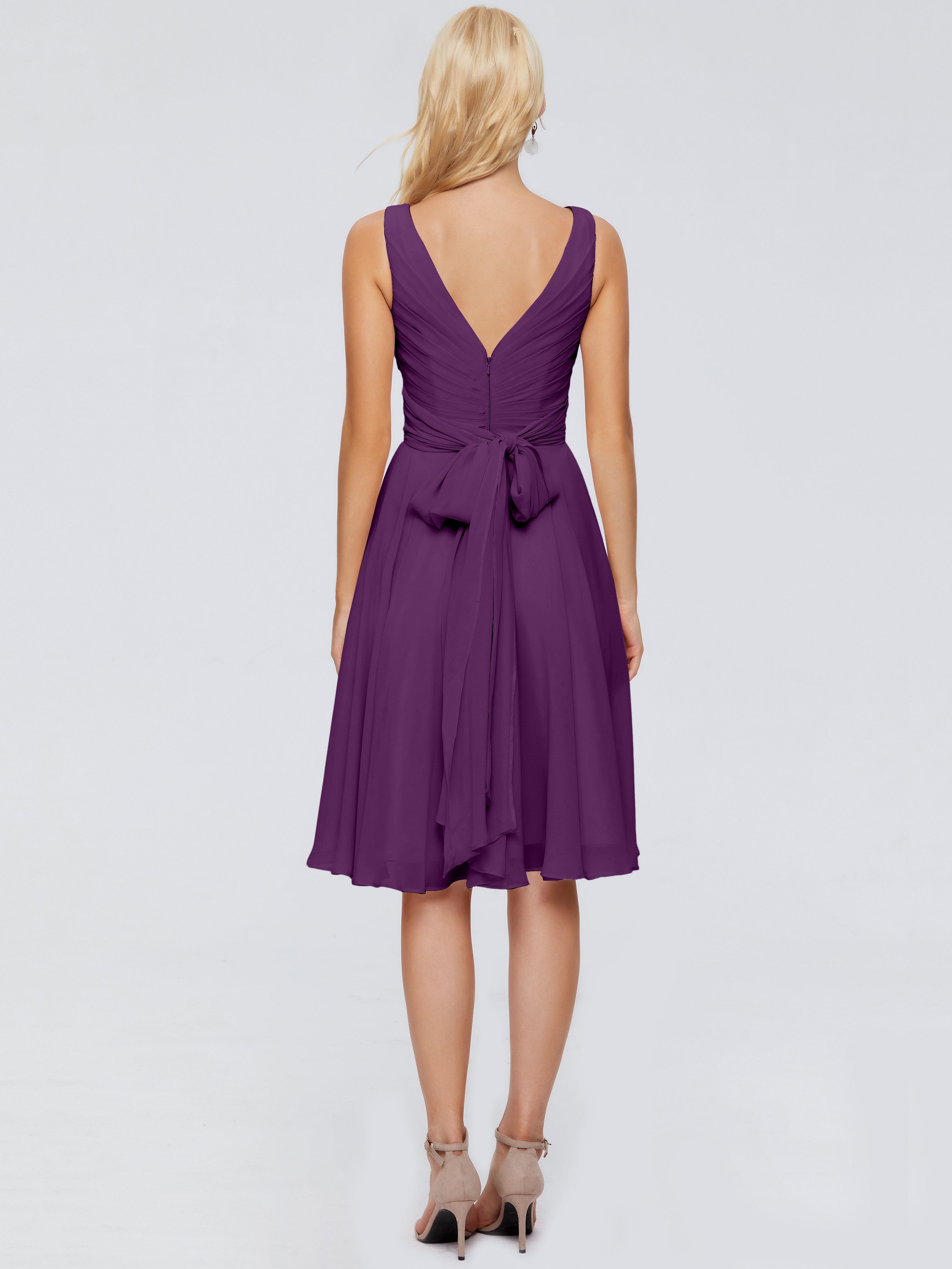 Robes De Demoiselle D'Honneur En Raisin Col V Longueur Genou Mousseline Robes Demoiselle D'Honneur