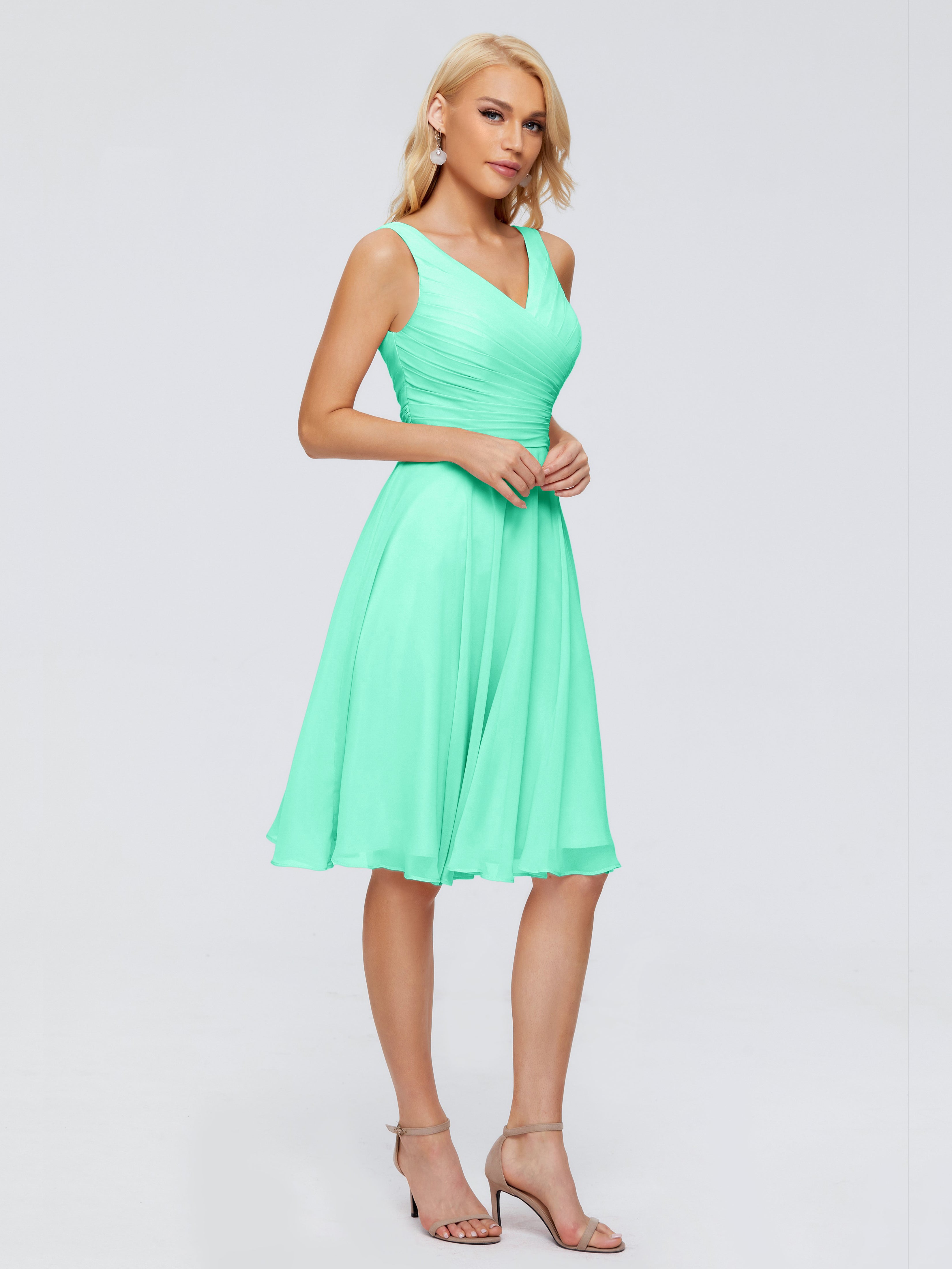 Robe De Demoiselle D Honneur Turquoise Col V Longueur Genou Mousseline Robes Demoiselle D'Honneur