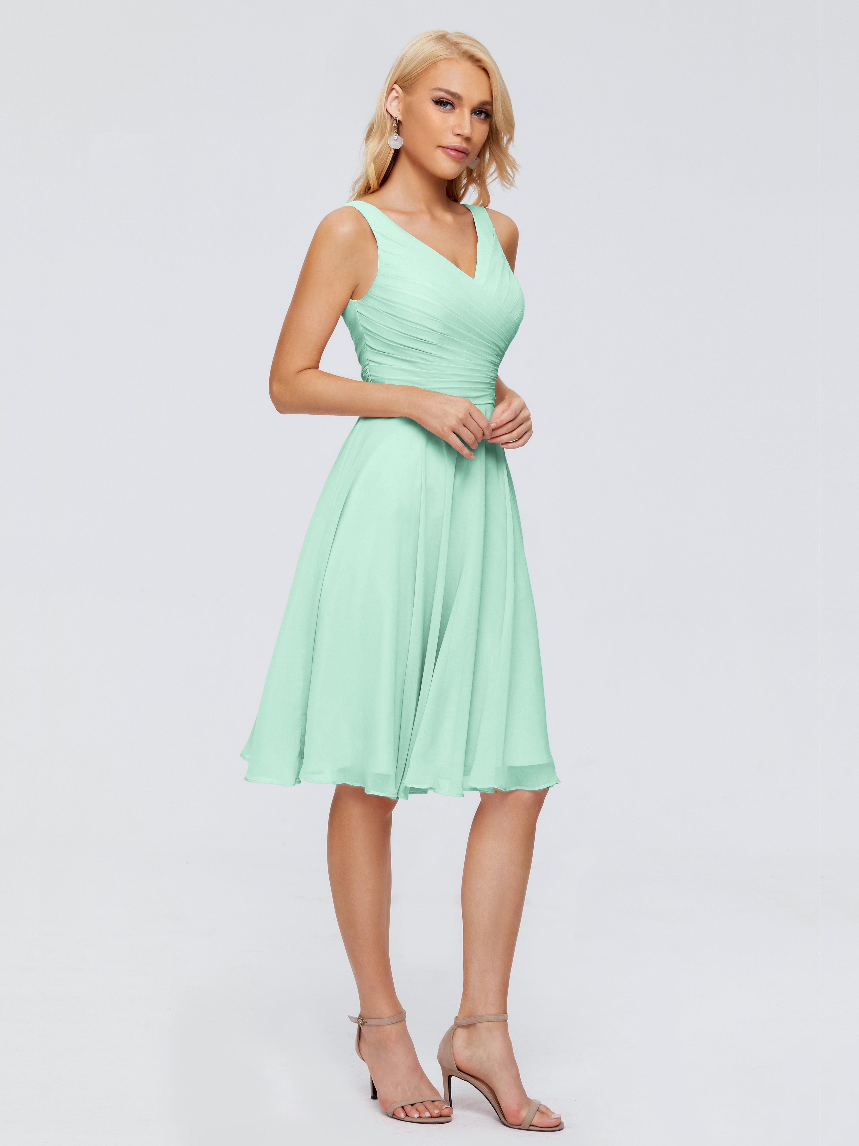 Robe Vert Menthe Demoiselle D Honneur Col V Longueur Genou Mousseline Robes Demoiselle D'Honneur