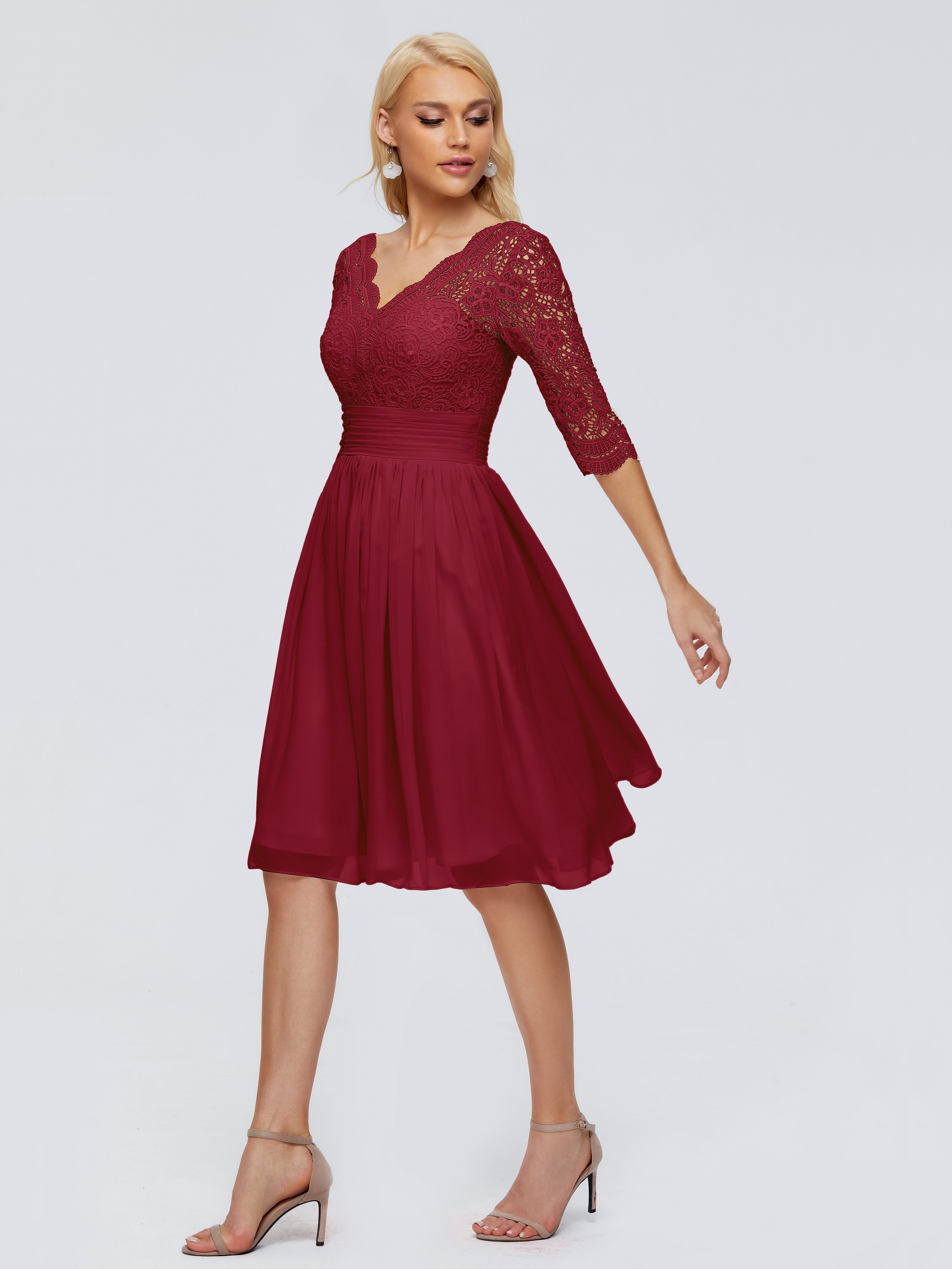 Robes De Demoiselle D'Honneur Couleur Bordeaux Longueur Genou Dentelle Robes Demoiselle D'Honneur