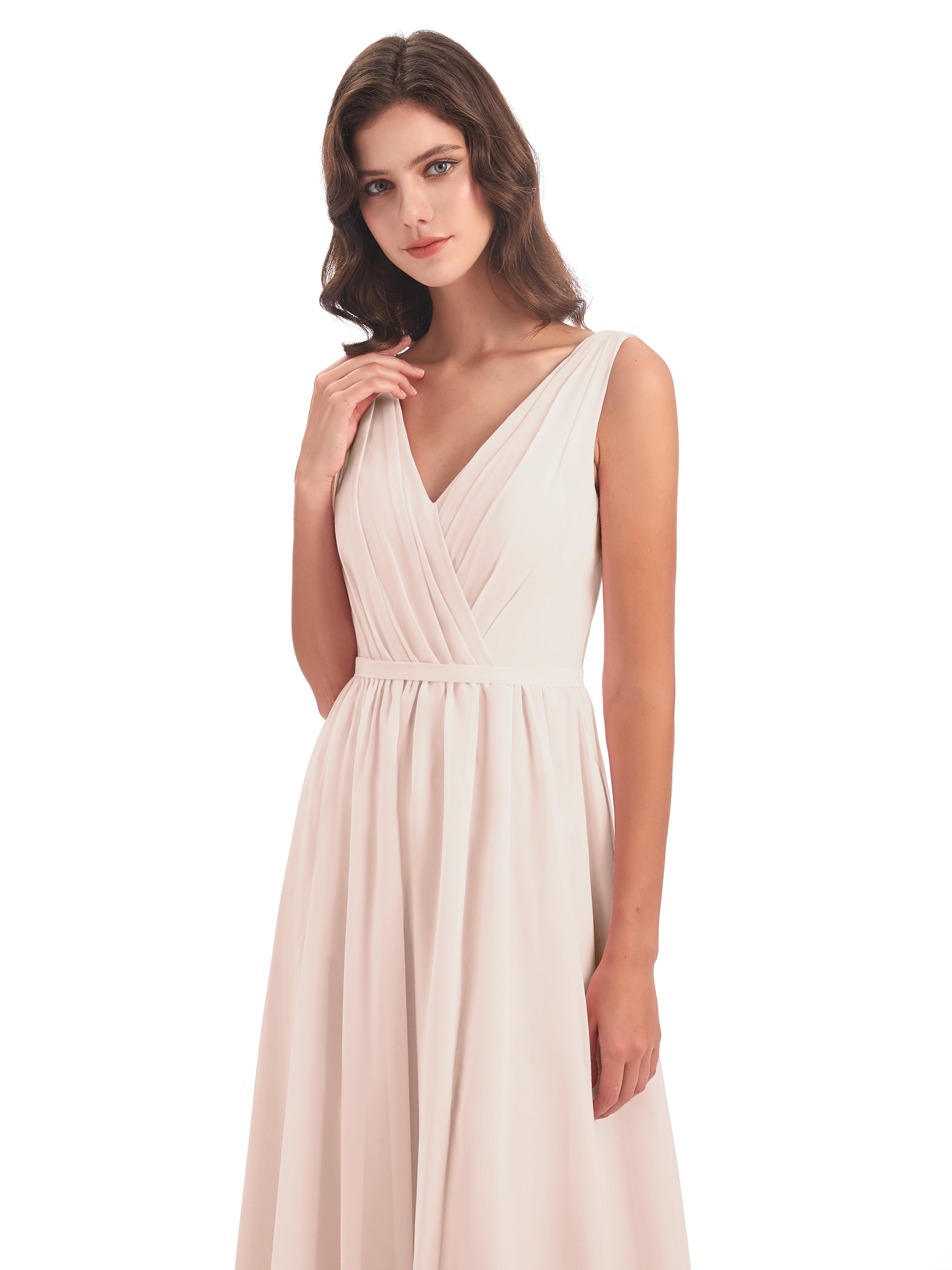 Robe De Demoiselle D'Honneur En Perles Fourreau/Colonne Col V Mousseline Robes Demoiselle D'Honneur