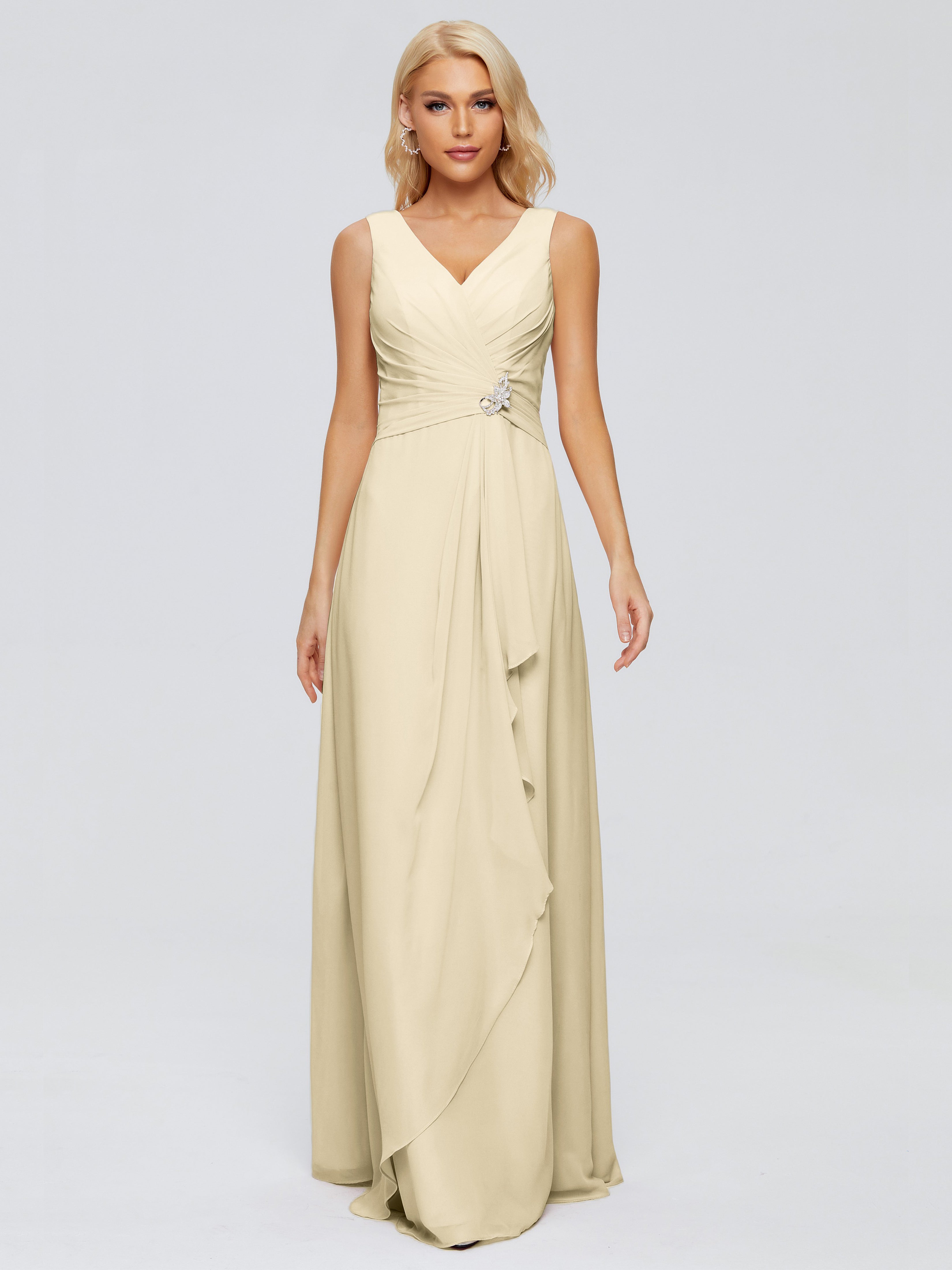 Robes Demoiselle D Honneur Champagne Fourreau Col V Sans Manche Mousseline Robes Demoiselle D'Honneur