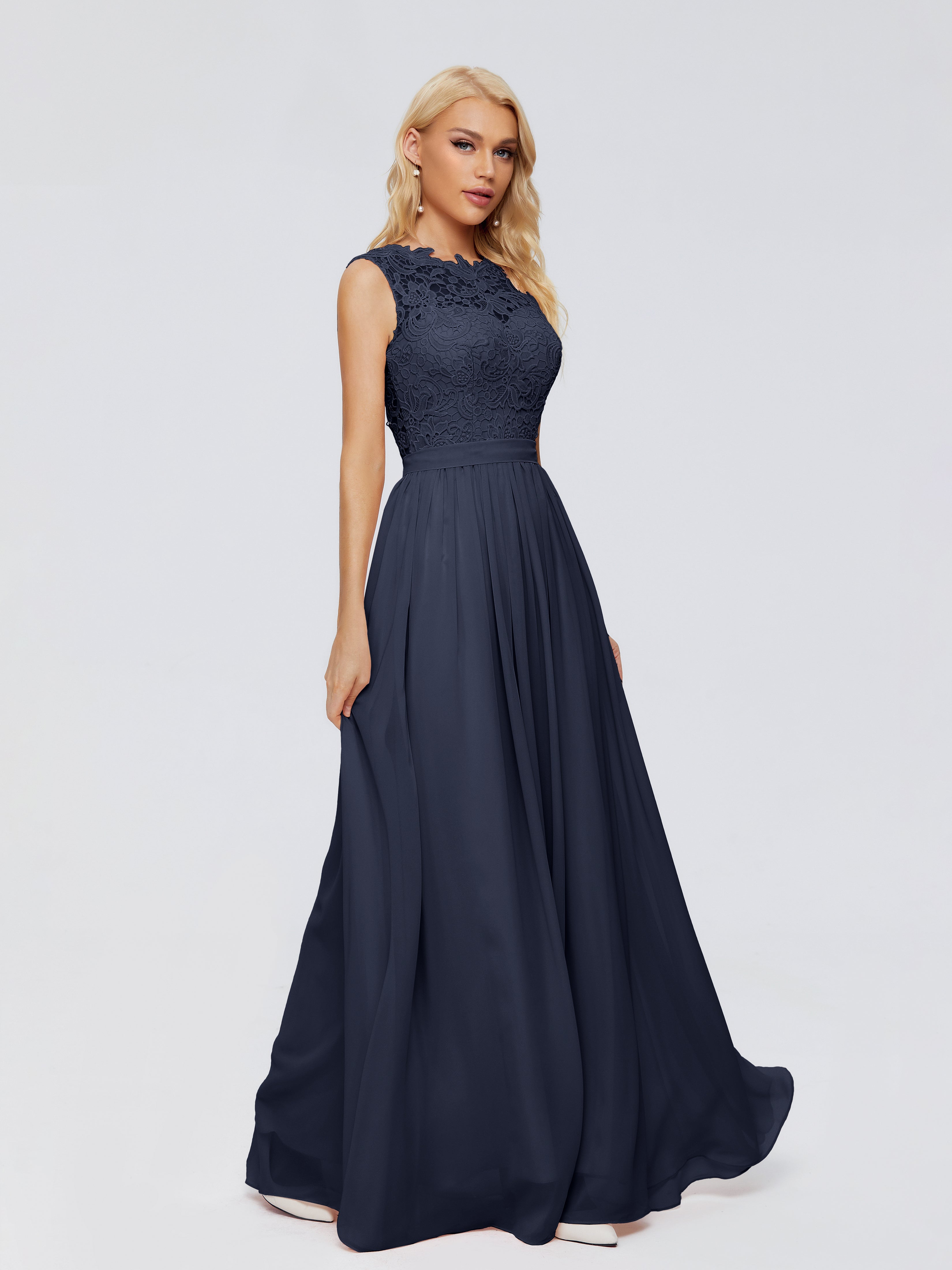 Robes De Demoiselle D'Honneur Bleu Marine Modestes Trapèze Bateau Mousseline Robes Demoiselle D'Honneur