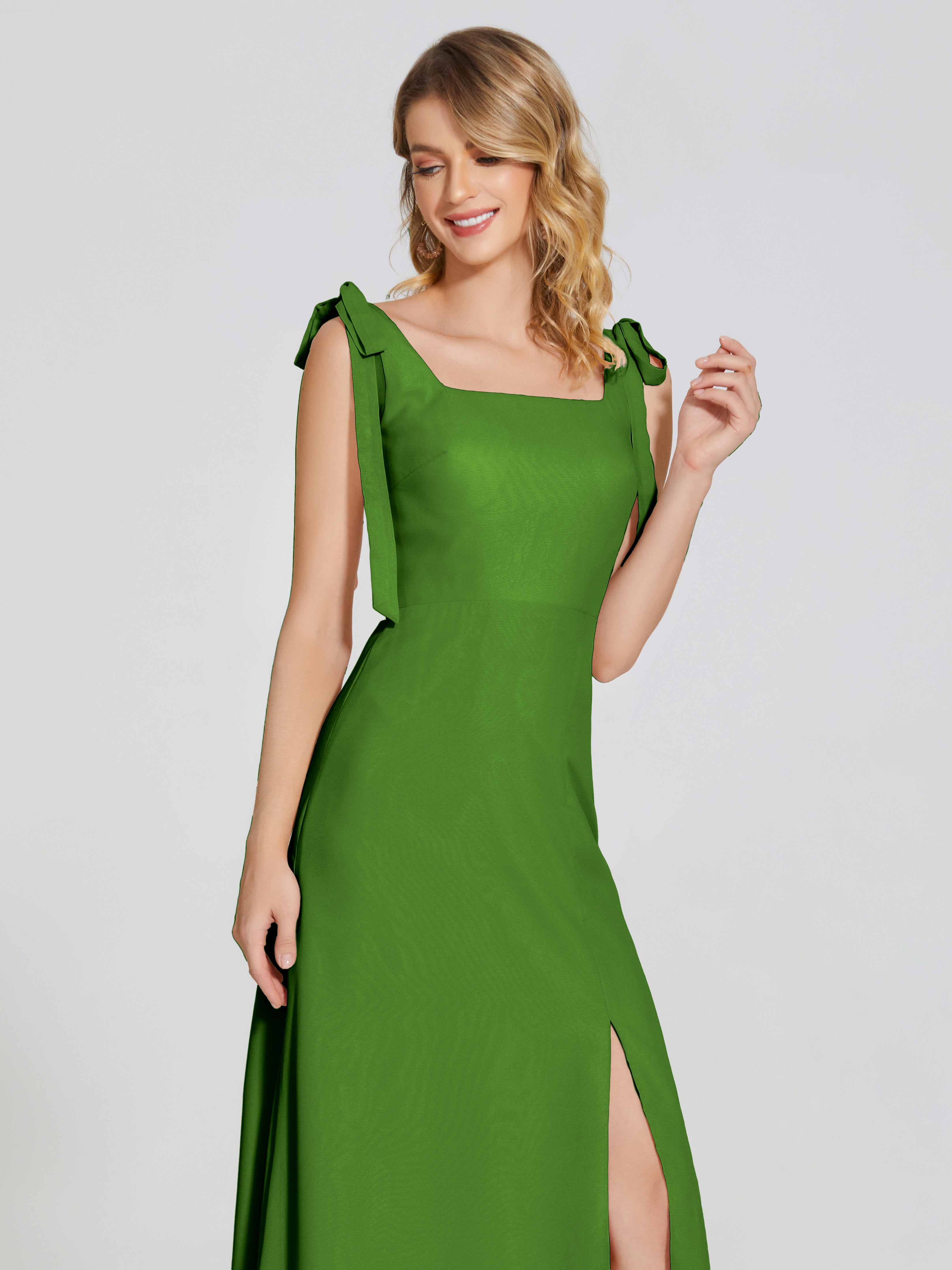 Robes De Demoiselle D'Honneur Mousse Fendue Devant Encolure Carrée Mousseline Robe De Demoiselle D'Honneur