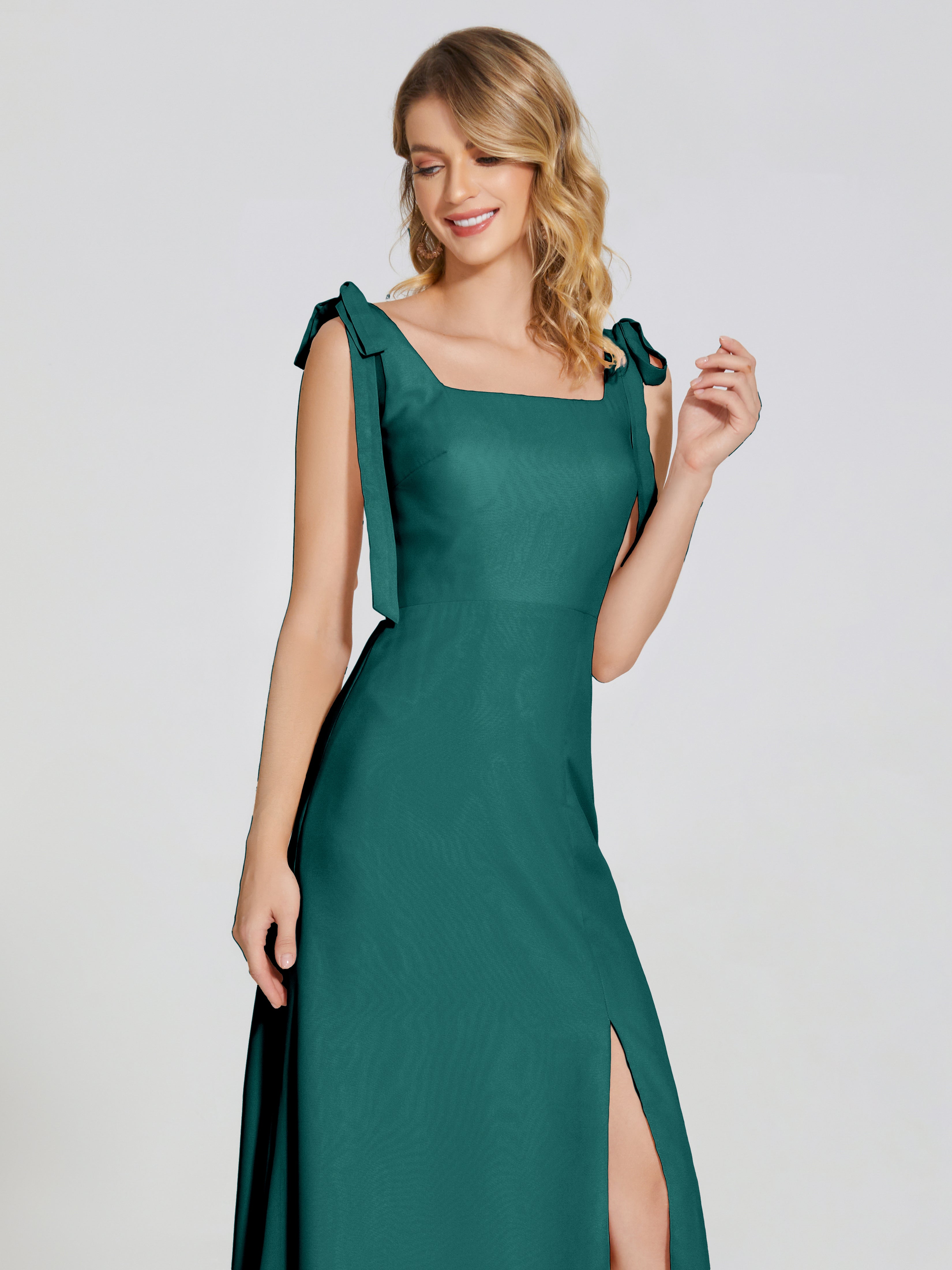 Robe De Demoiselle D'Honneur En Mousseline De Paon Fendue Devant Encolure Carrée Mousseline Robe De Demoiselle D'Honneur