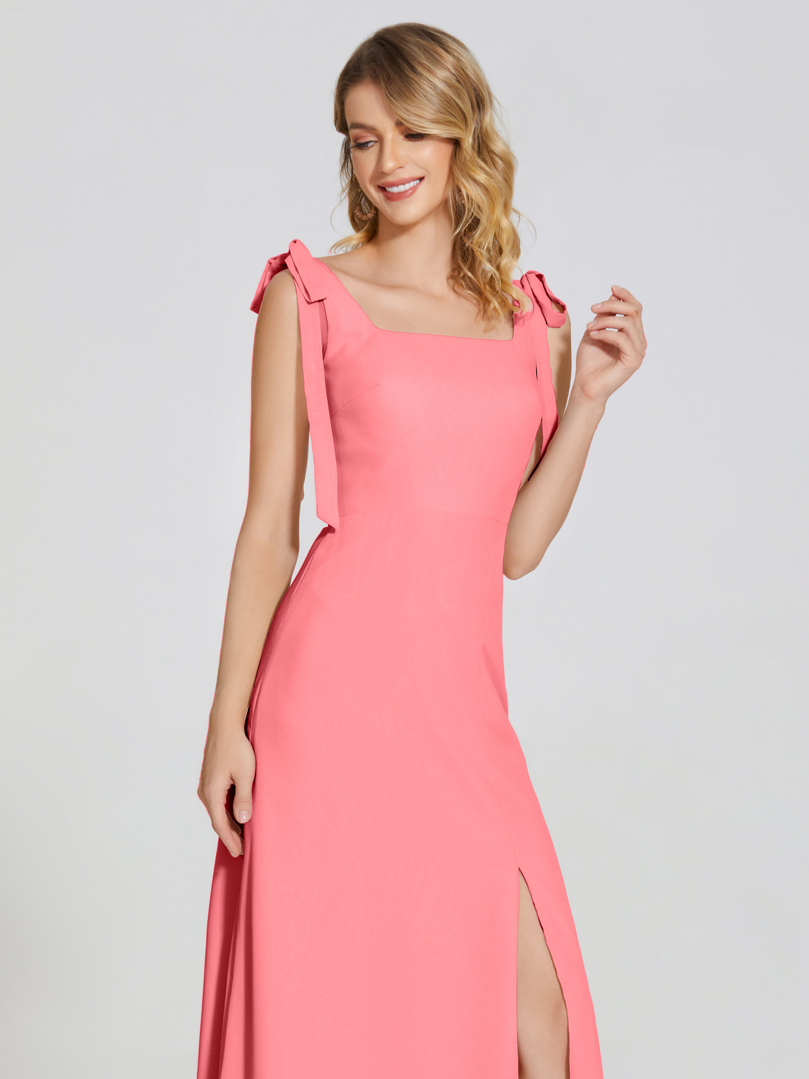 Robes De Demoiselle D'Honneur Pastèque Fendue Devant Encolure Carrée Mousseline Robe De Demoiselle D'Honneur