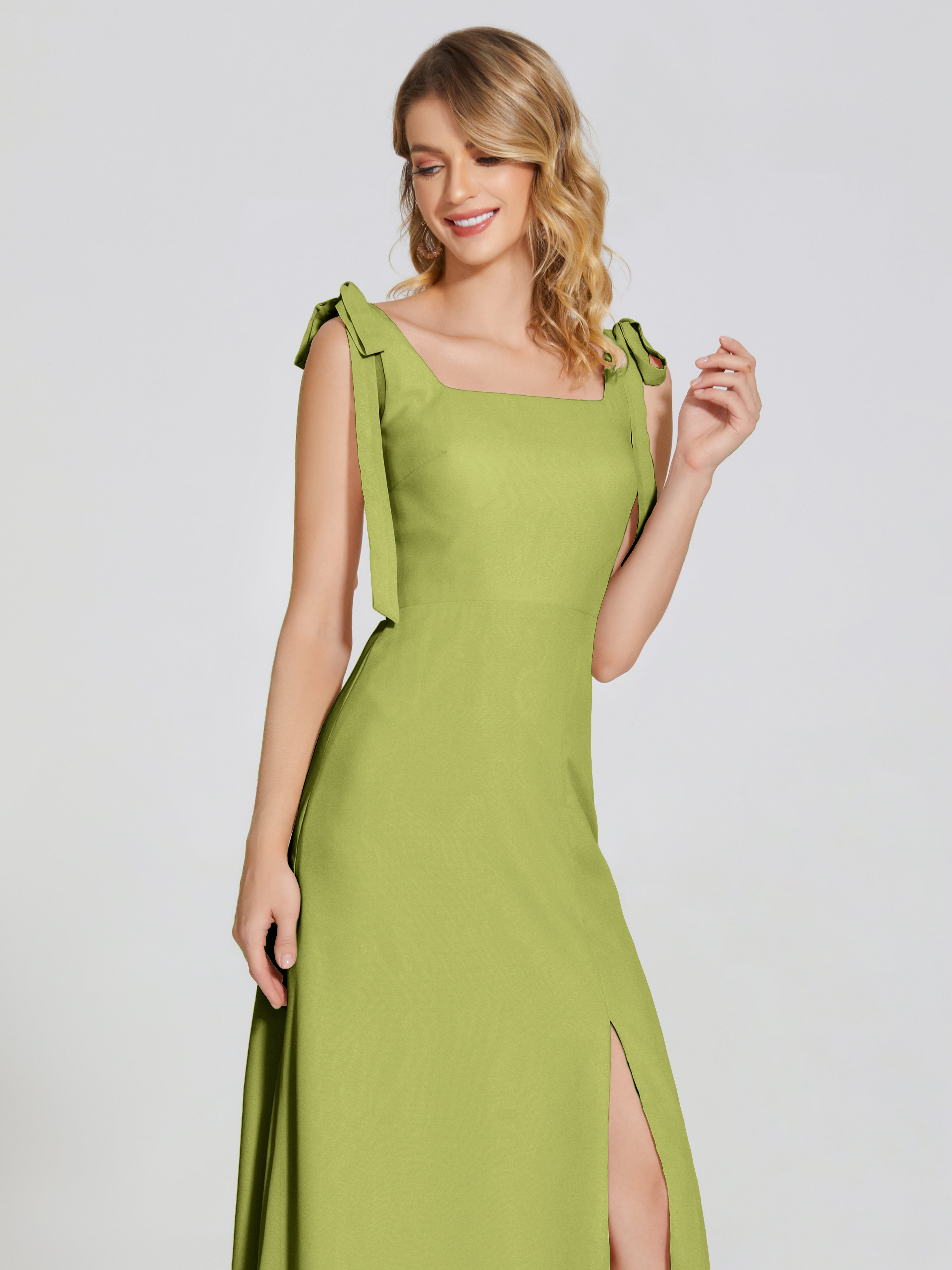 Robes De Demoiselle D'Honneur Trèfle Fendue Devant Encolure Carrée Mousseline Robe De Demoiselle D'Honneur