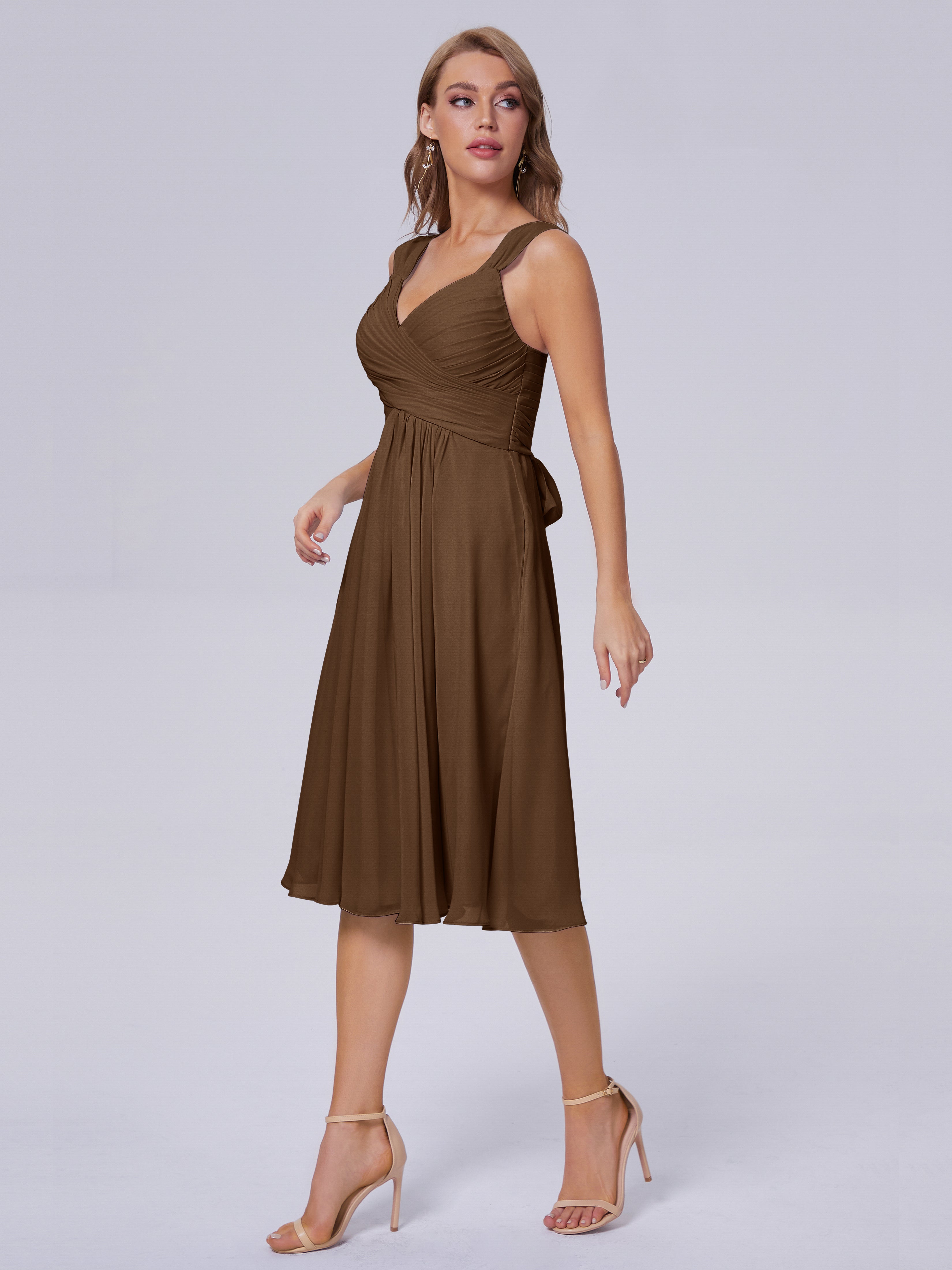 Robe Demoiselle D Honneur Brun Abordable Bretelles Courtes Mousseline Robes Demoiselle D'Honneur