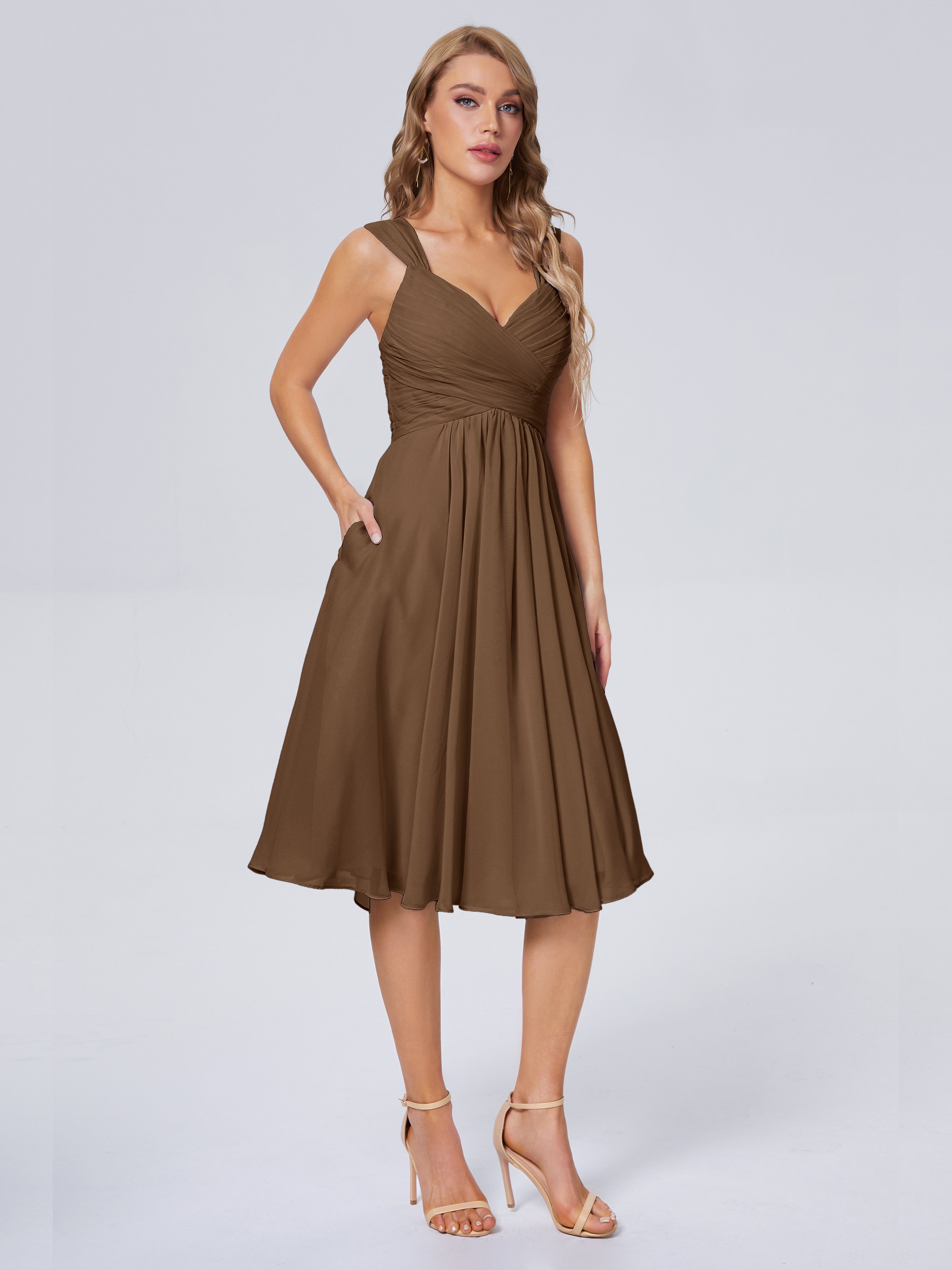 Robe Demoiselle D Honneur Brun Abordable Bretelles Courtes Mousseline Robes Demoiselle D'Honneur