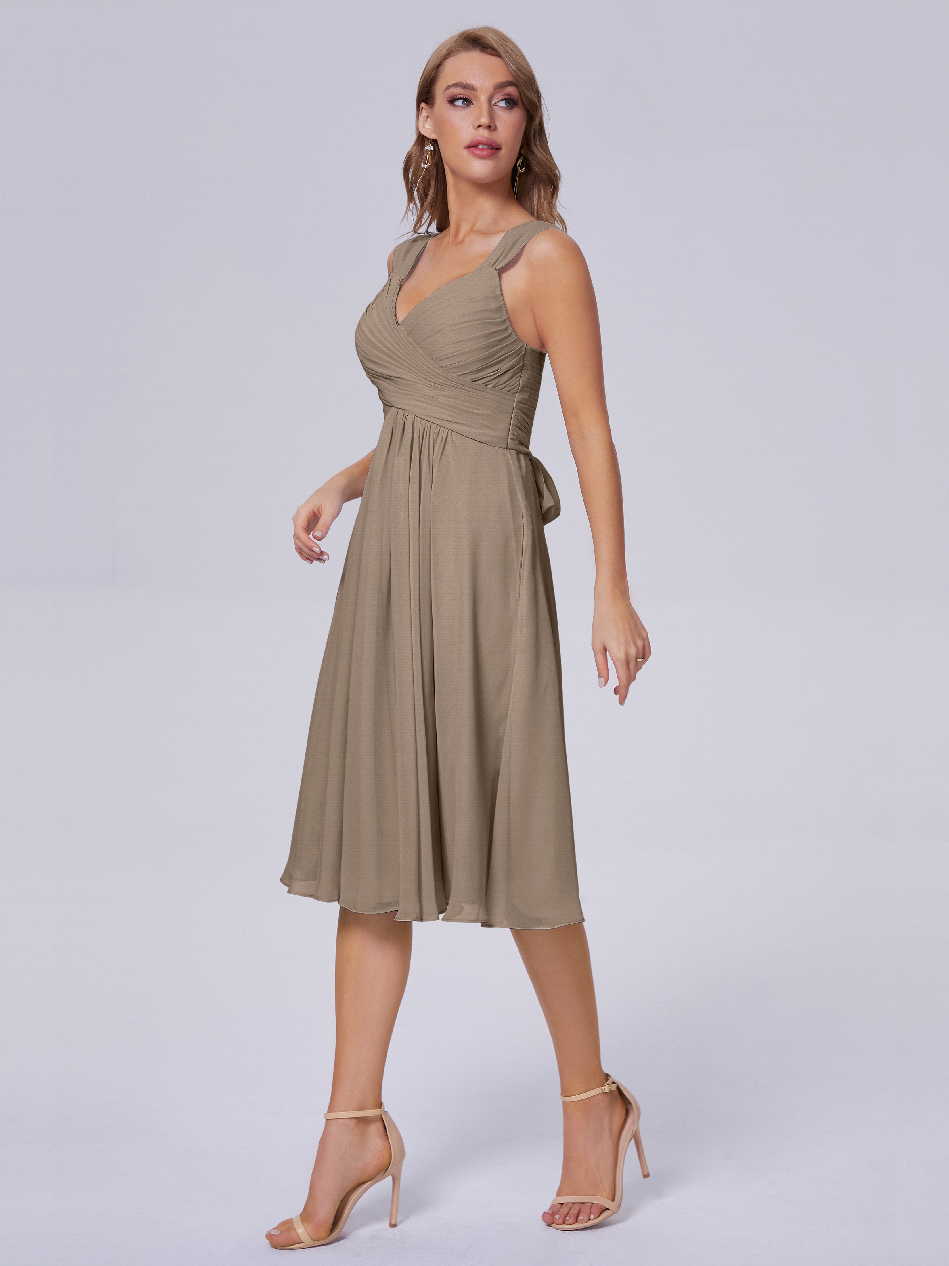 Robe Taupe Demoiselle D Honneur Abordable Bretelles Courtes Mousseline Robes Demoiselle D'Honneur