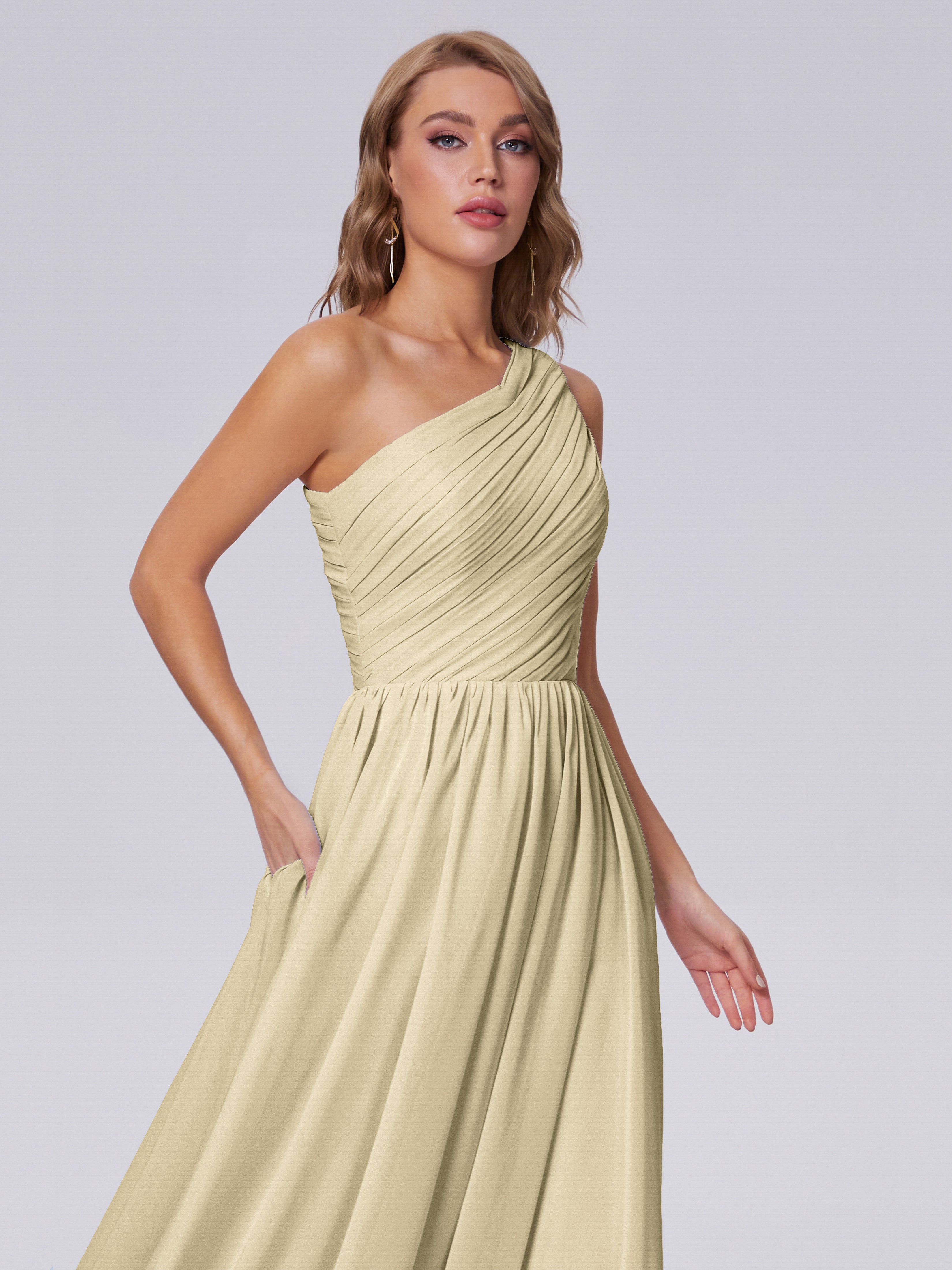 Robes De Demoiselle D'Honneur Champagne Seule-Épaule Mousseline Robes Demoiselle D'Honneur