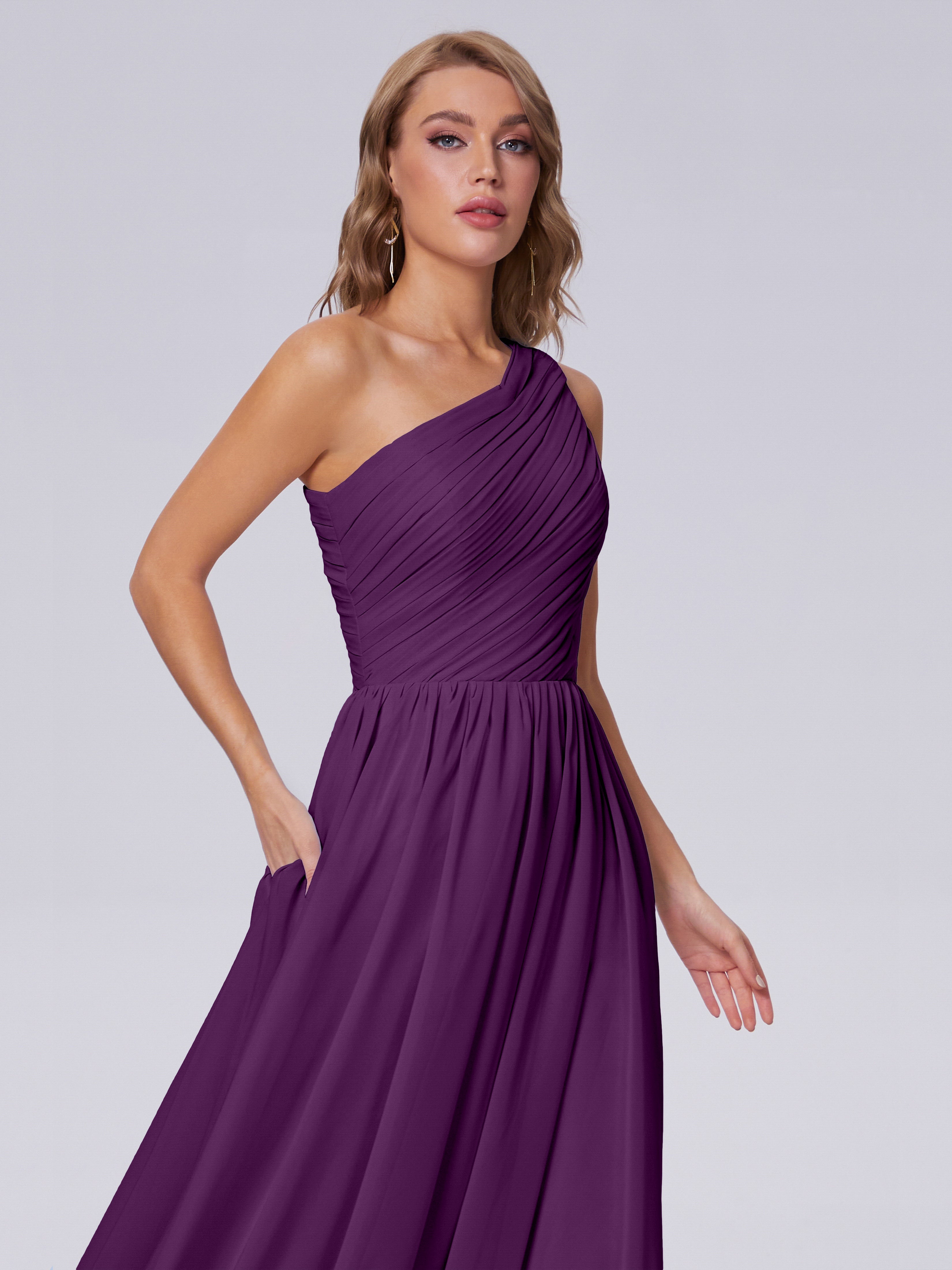 Robes De Demoiselle D'Honneur En Raisin Seule-Épaule Mousseline Robes Demoiselle D'Honneur