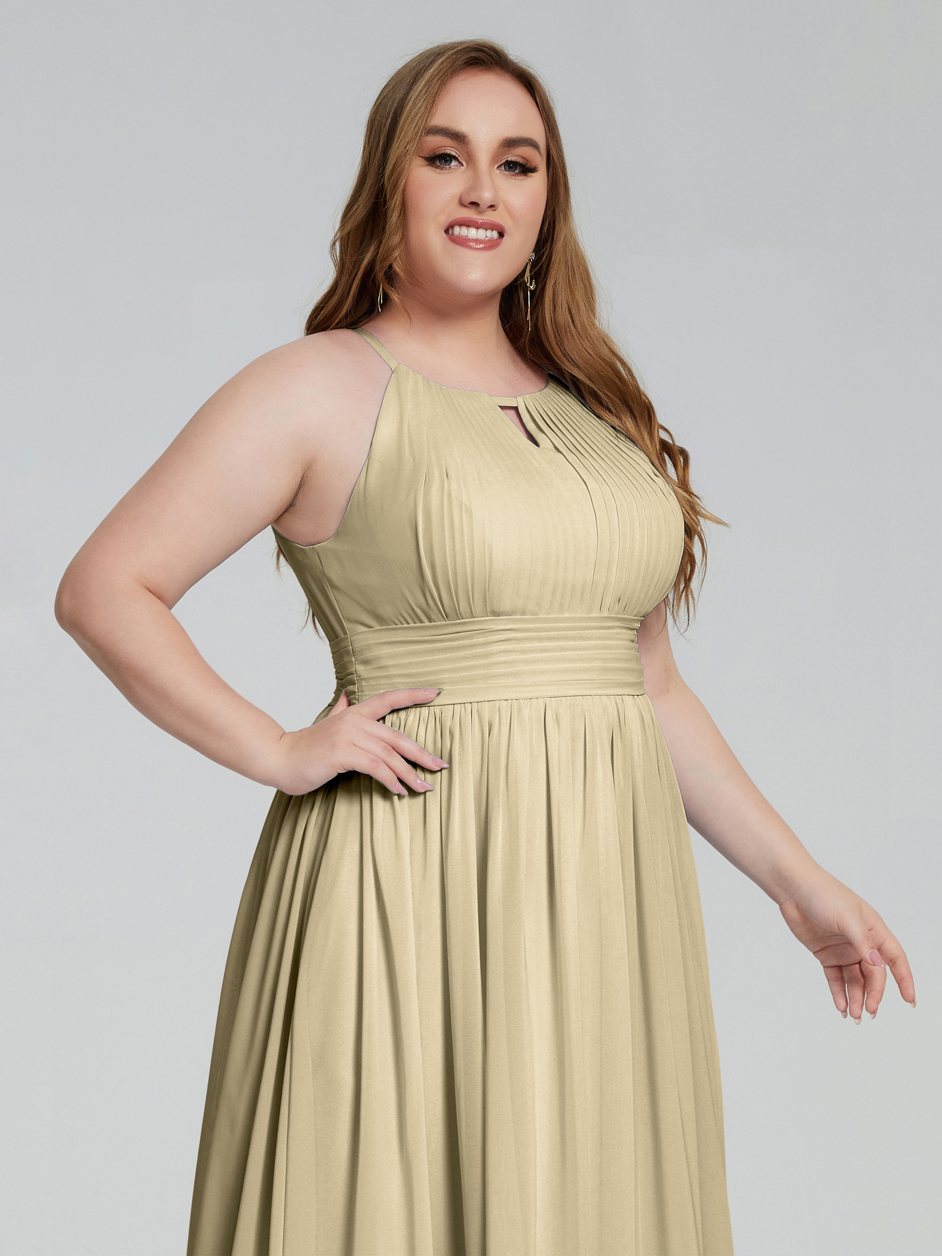 Robe Demoiselle D Honneur Champagne Payton Élégante Licou Mousseline Robes Demoiselle D'Honneur Grande Taille