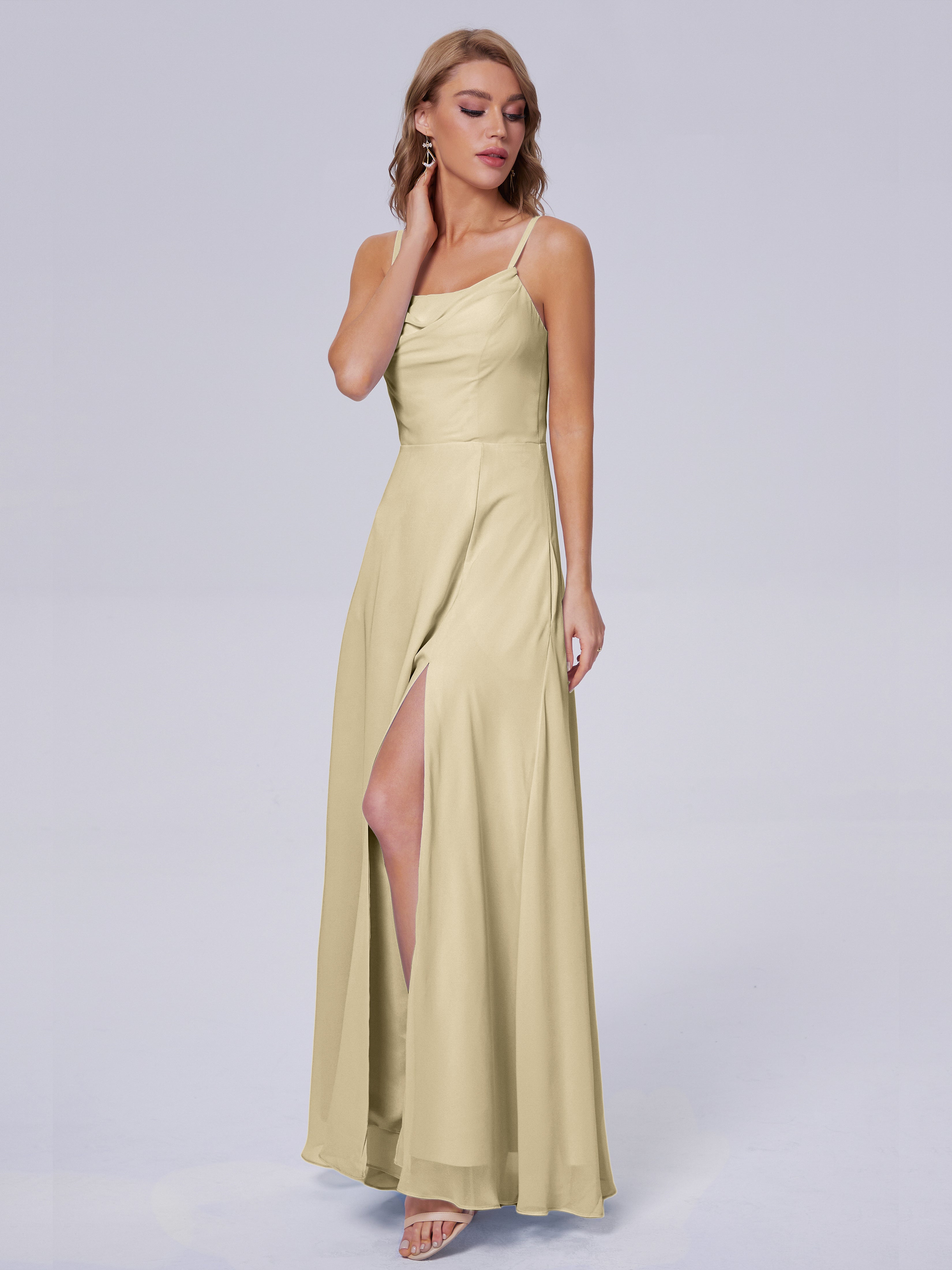 Robes De Demoiselle D'Honneur Champagne Reese Mignonne Bretelles Spaghetti Mousseline Robes Demoiselle D'Honneur