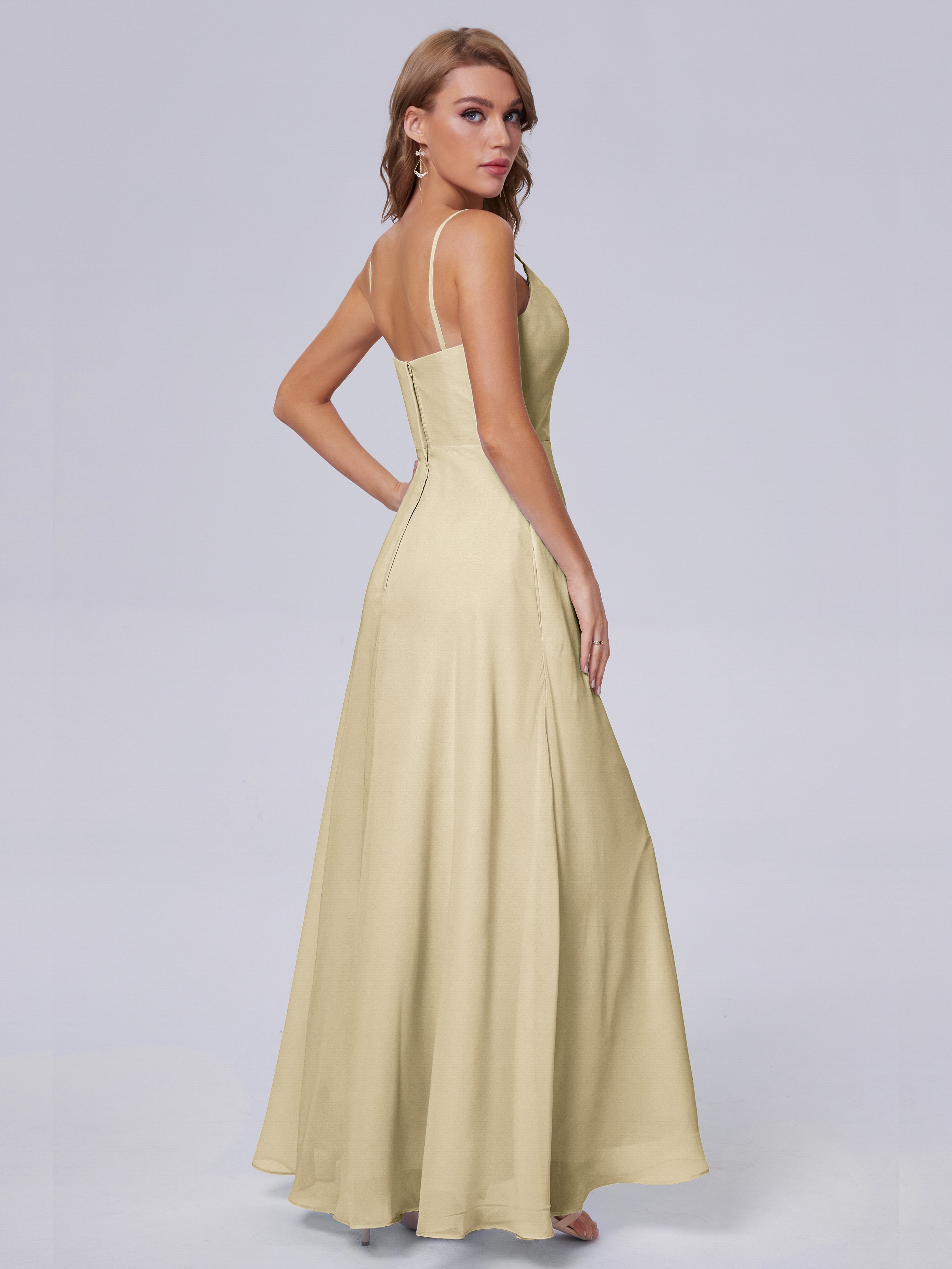 Robes De Demoiselle D'Honneur Champagne Reese Mignonne Bretelles Spaghetti Mousseline Robes Demoiselle D'Honneur