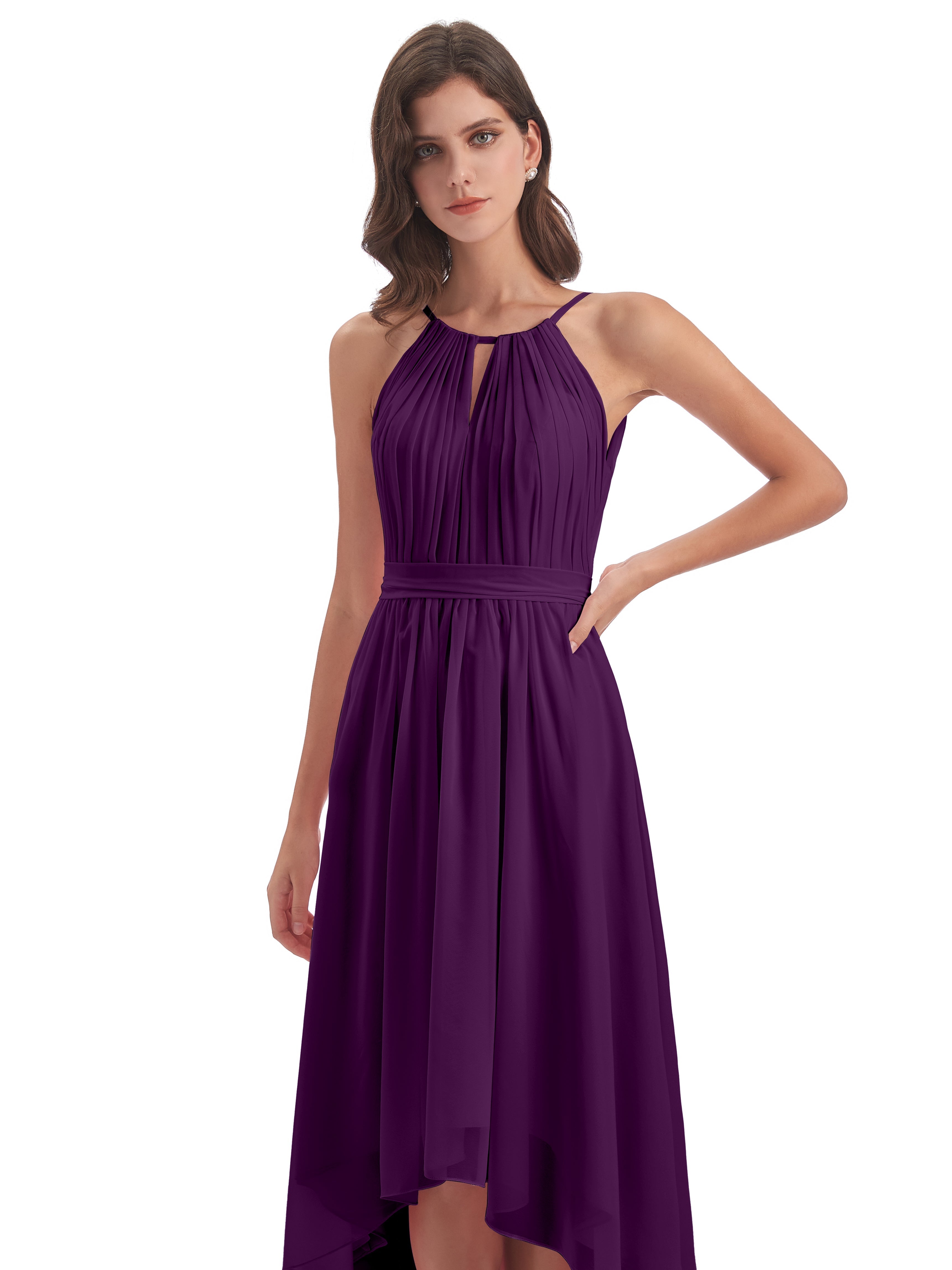 Robes De Demoiselle D'Honneur En Raisin Asymétrique Haute Basse Licou Mousseline Robes Demoiselle D'Honneur