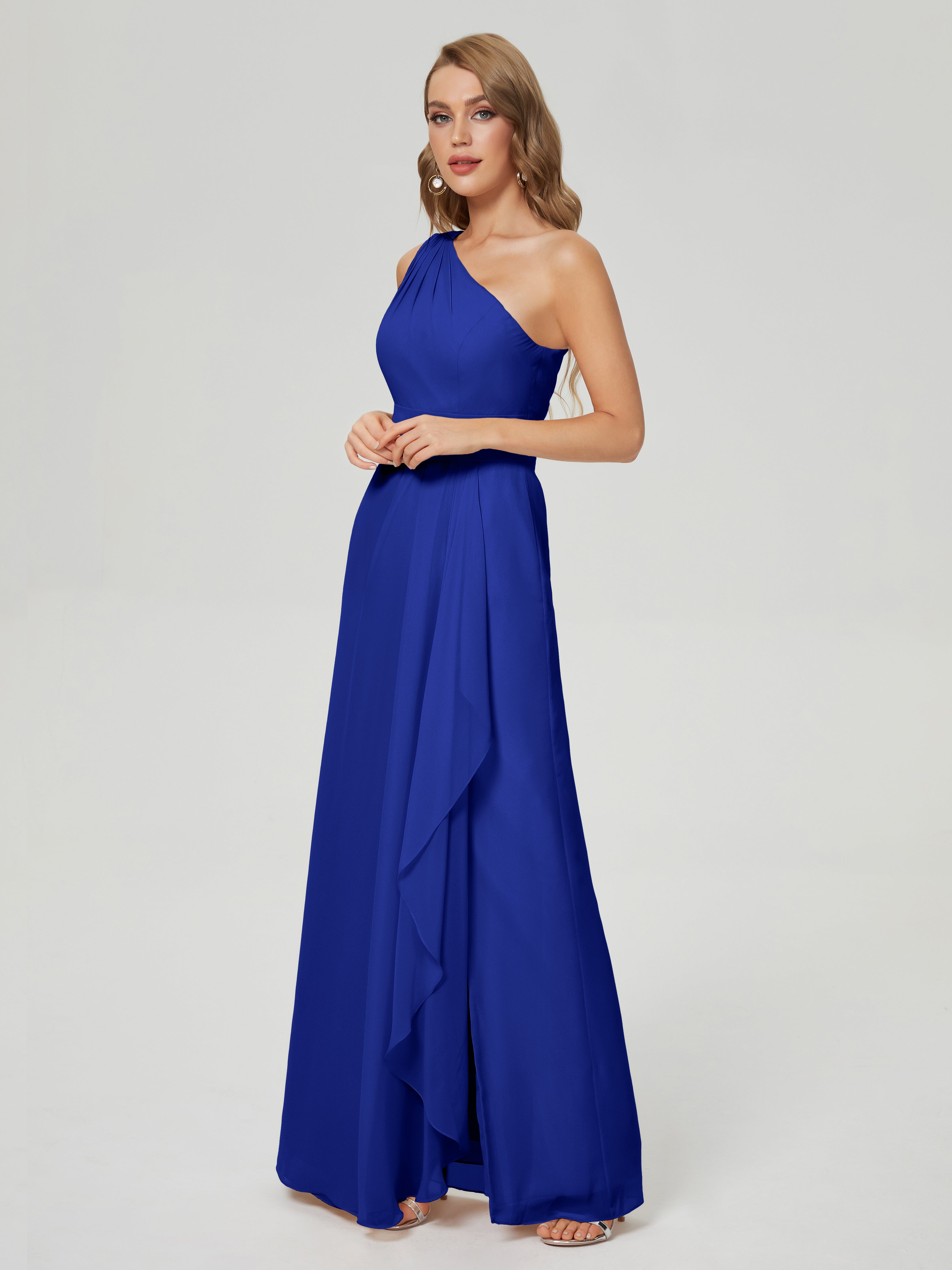 Long Robe Demoiselle D Honneur Bleu Roi Fendue Seule-Épaule Mousseline Robes Demoiselle D'Honneur À Volants