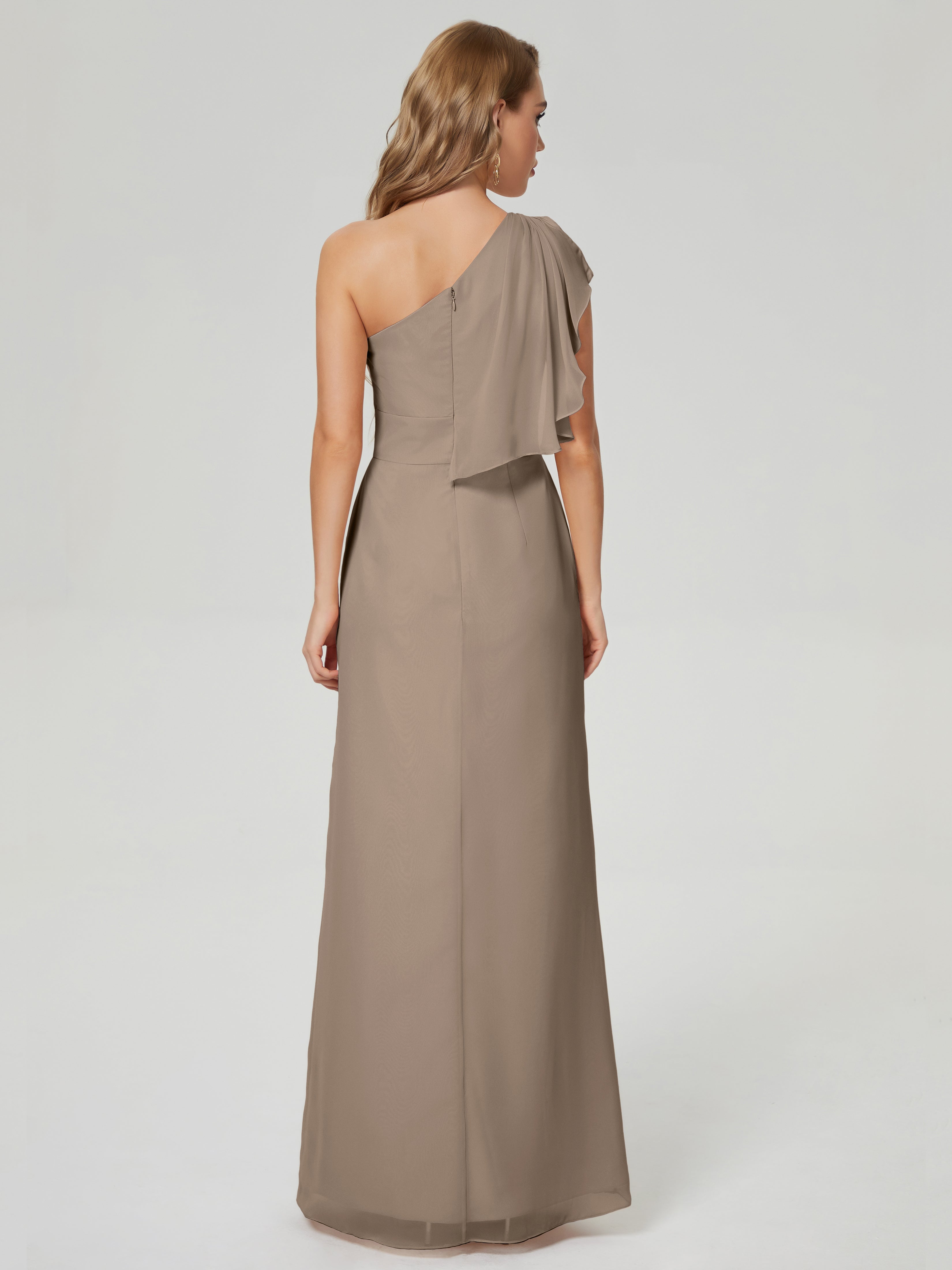 Robe Ceremonie Taupe Fendue Seule-Épaule Mousseline Robes Demoiselle D'Honneur À Volants