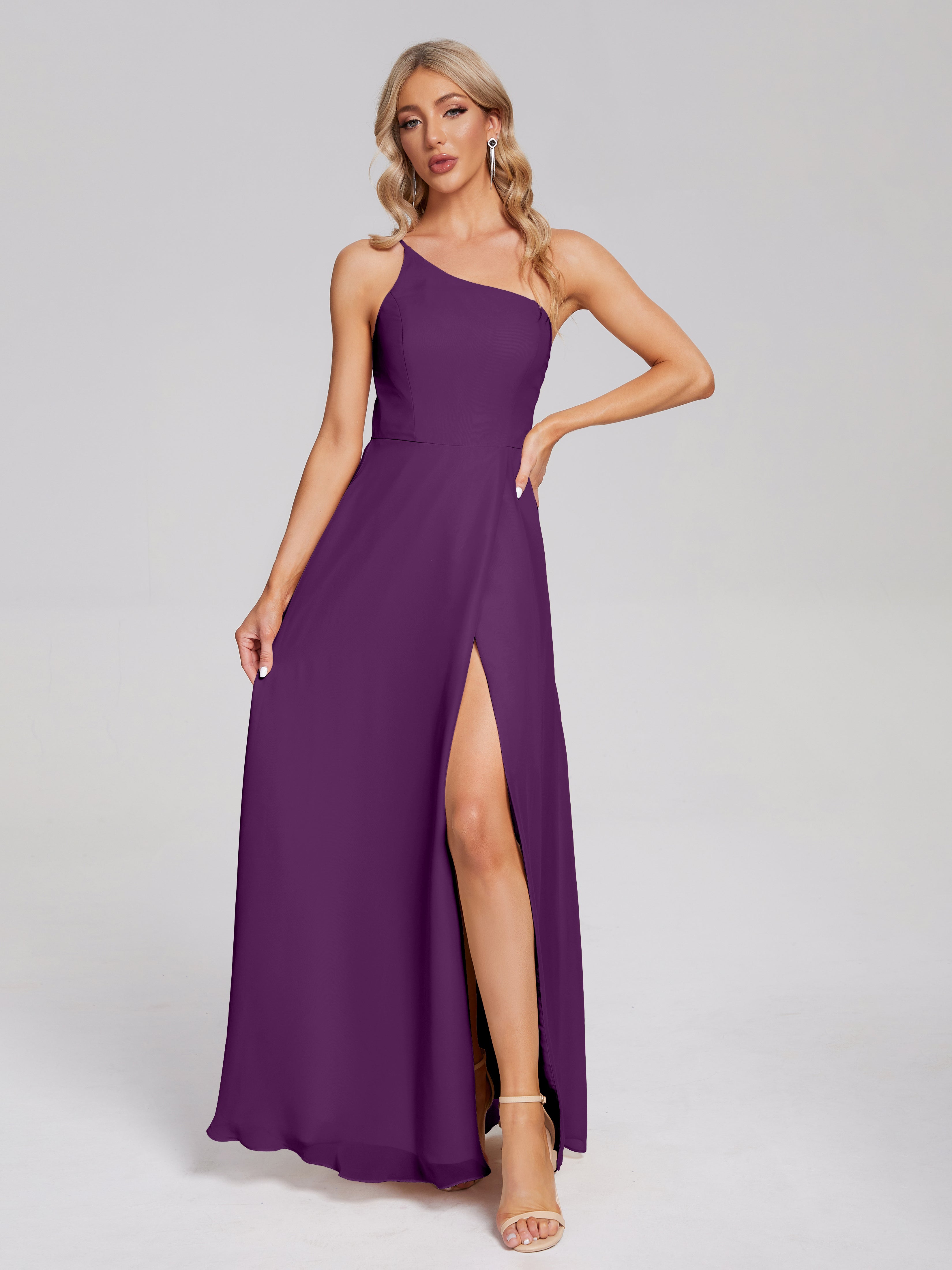 Robes De Demoiselle D'Honneur En Raisin Fendue Seule-Épaule Simple Mousseline Robes Demoiselle D'Honneur
